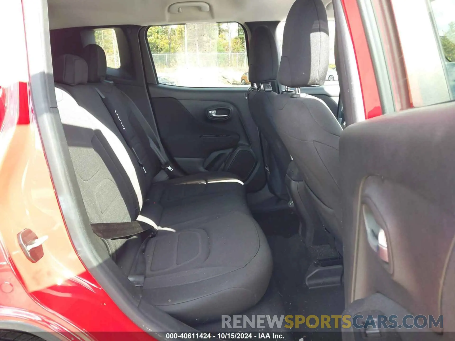 8 Photograph of a damaged car ZACNJDBB8MPM76728 JEEP RENEGADE 2021