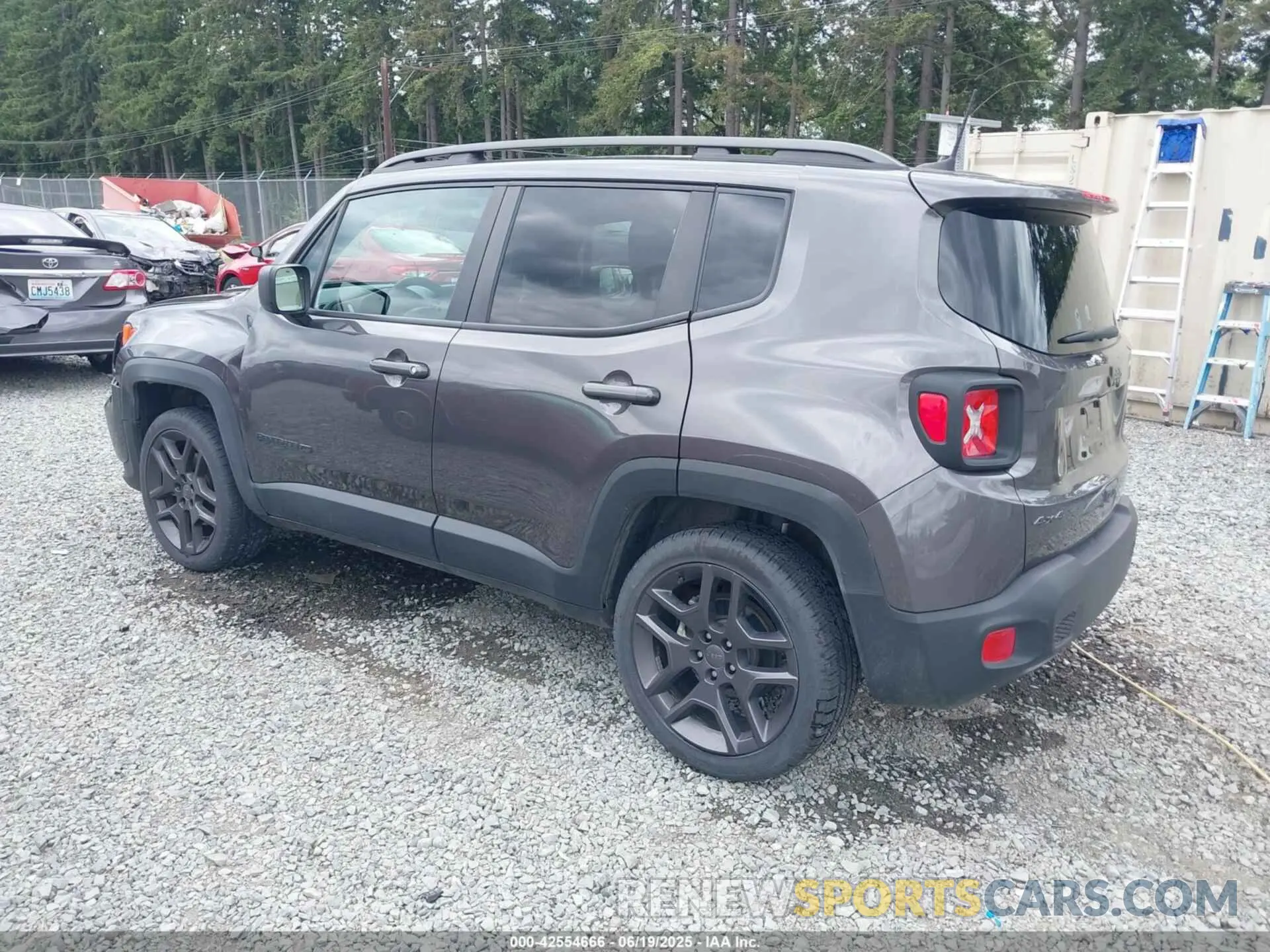 3 Photograph of a damaged car ZACNJDBB8MPM77202 JEEP RENEGADE 2021