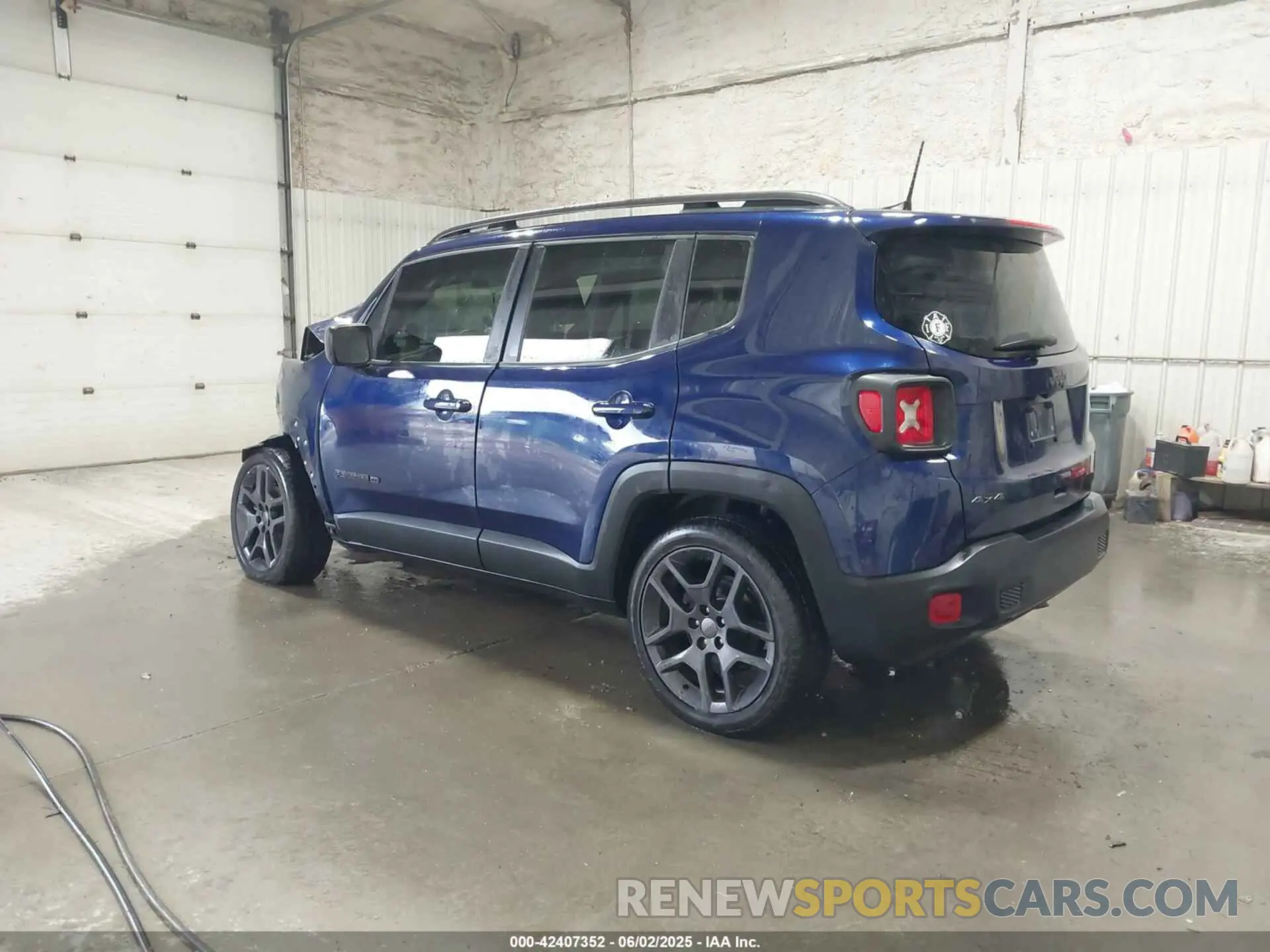 3 Photograph of a damaged car ZACNJDBB8MPN35325 JEEP RENEGADE 2021