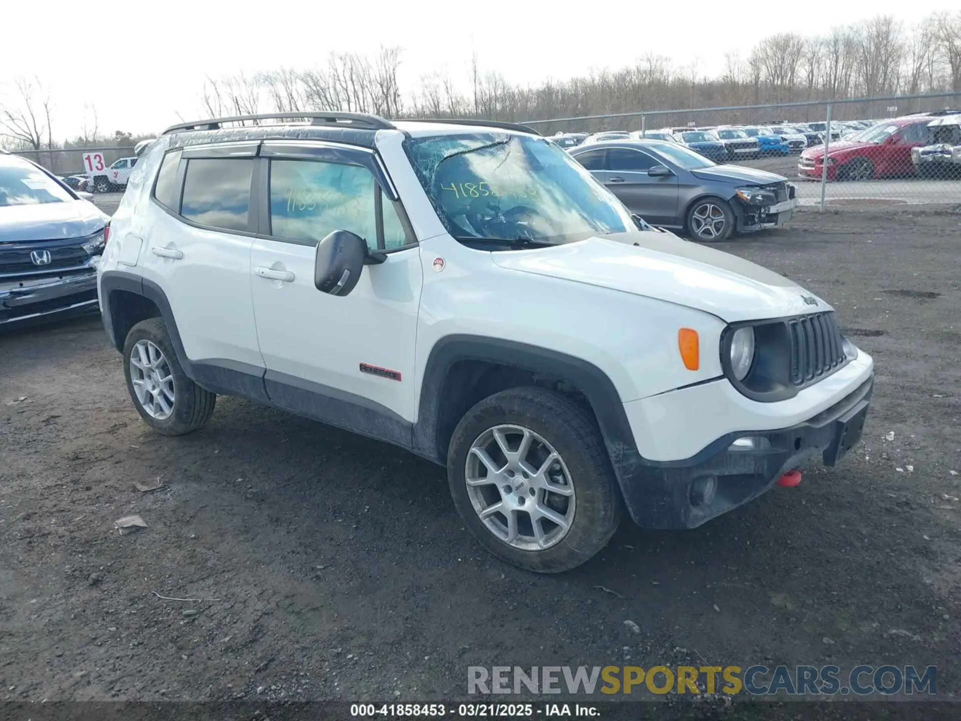 1 Photograph of a damaged car ZACNJDC12MPM92624 JEEP RENEGADE 2021
