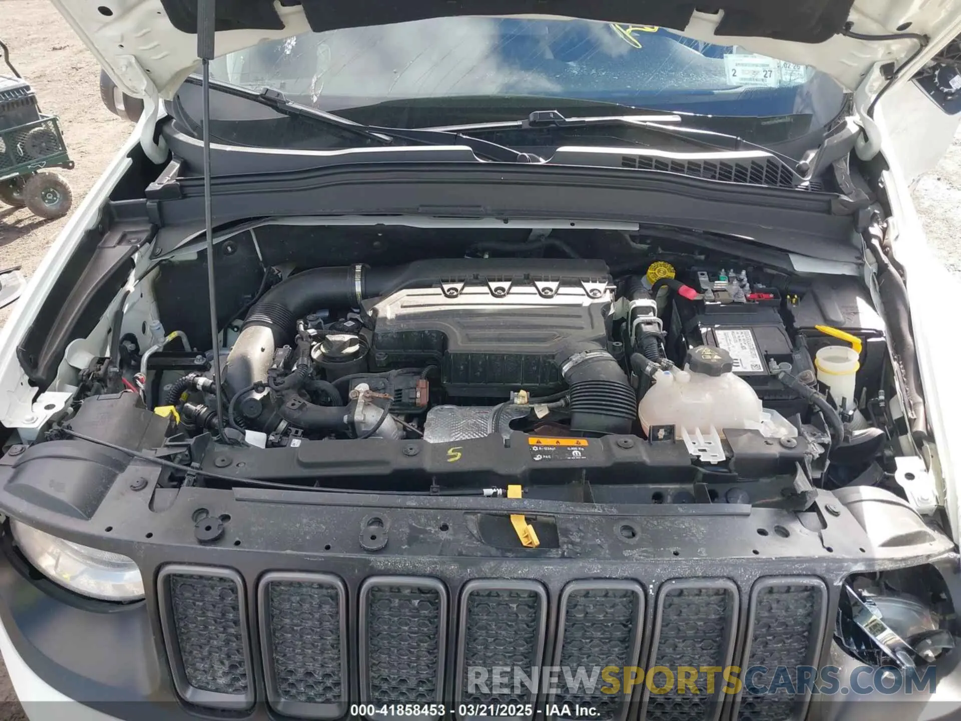10 Photograph of a damaged car ZACNJDC12MPM92624 JEEP RENEGADE 2021