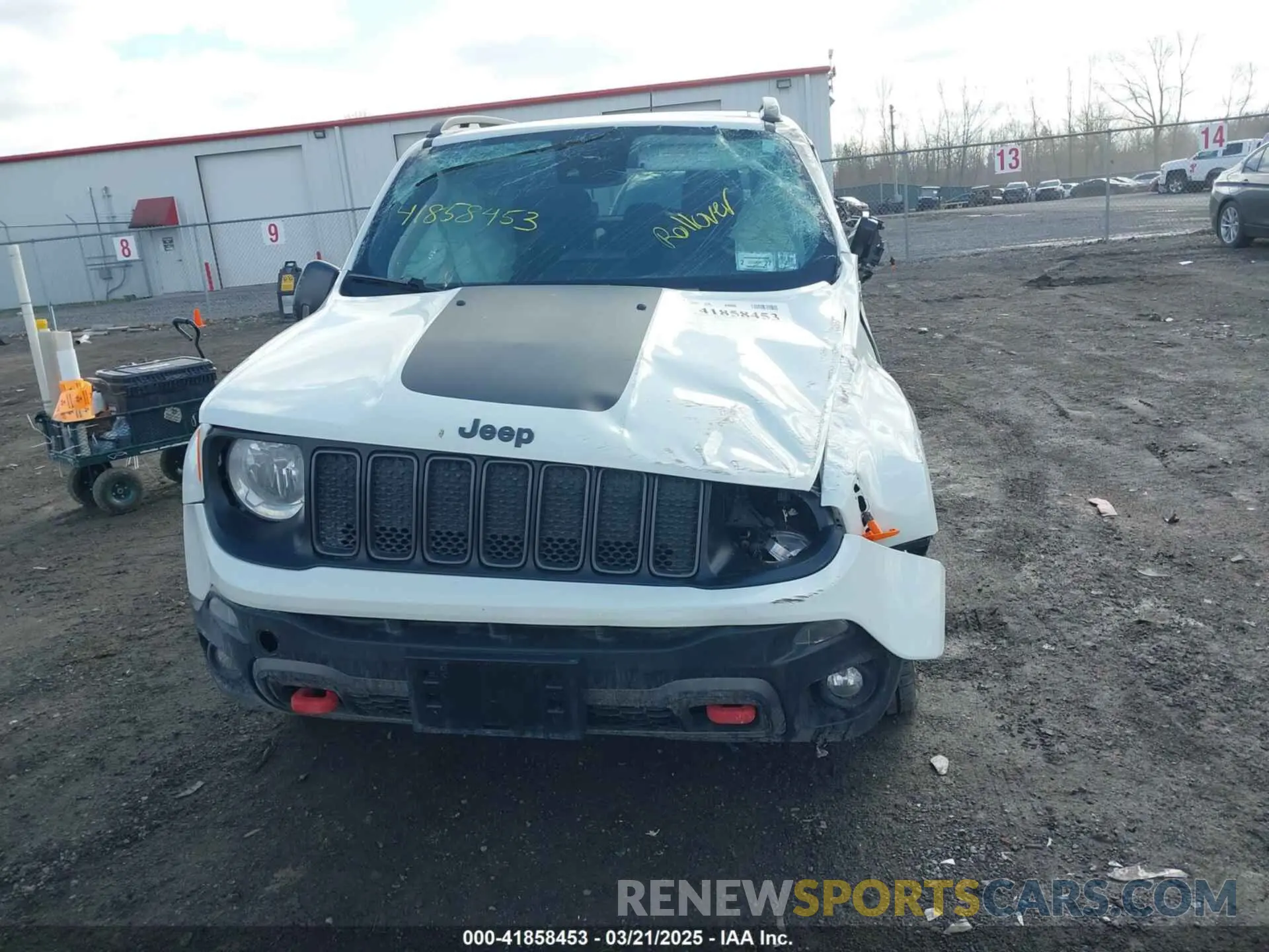12 Photograph of a damaged car ZACNJDC12MPM92624 JEEP RENEGADE 2021