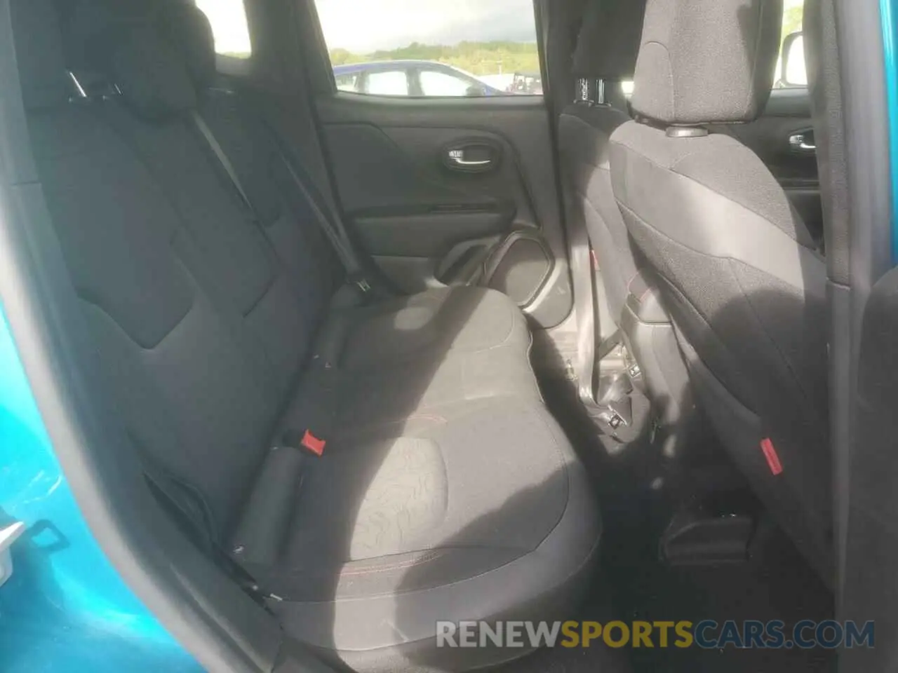 12 Photograph of a damaged car ZACNJDC16MPM10006 JEEP RENEGADE 2021