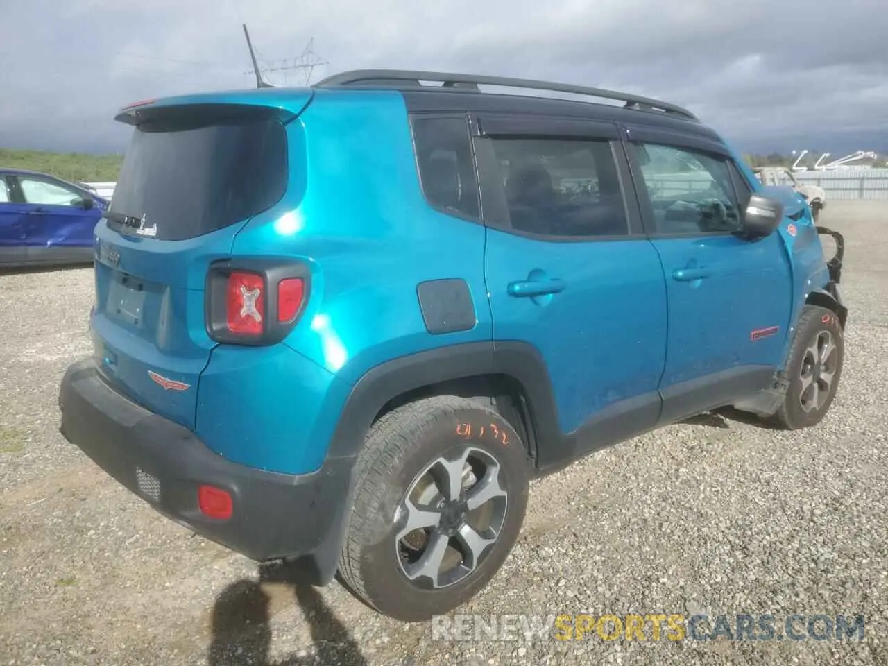 3 Photograph of a damaged car ZACNJDC16MPM10006 JEEP RENEGADE 2021