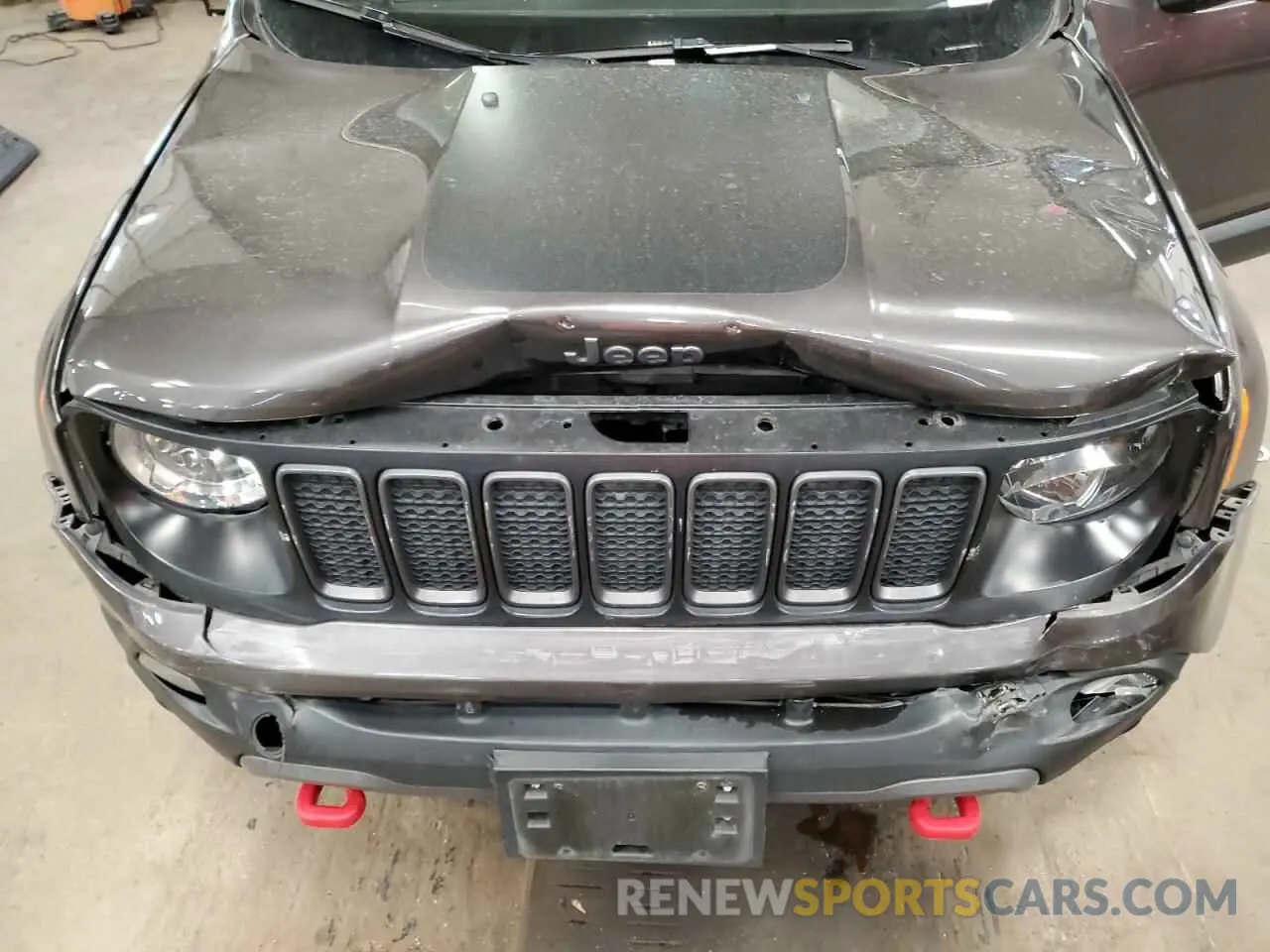 12 Photograph of a damaged car ZACNJDC1XMPM92810 JEEP RENEGADE 2021
