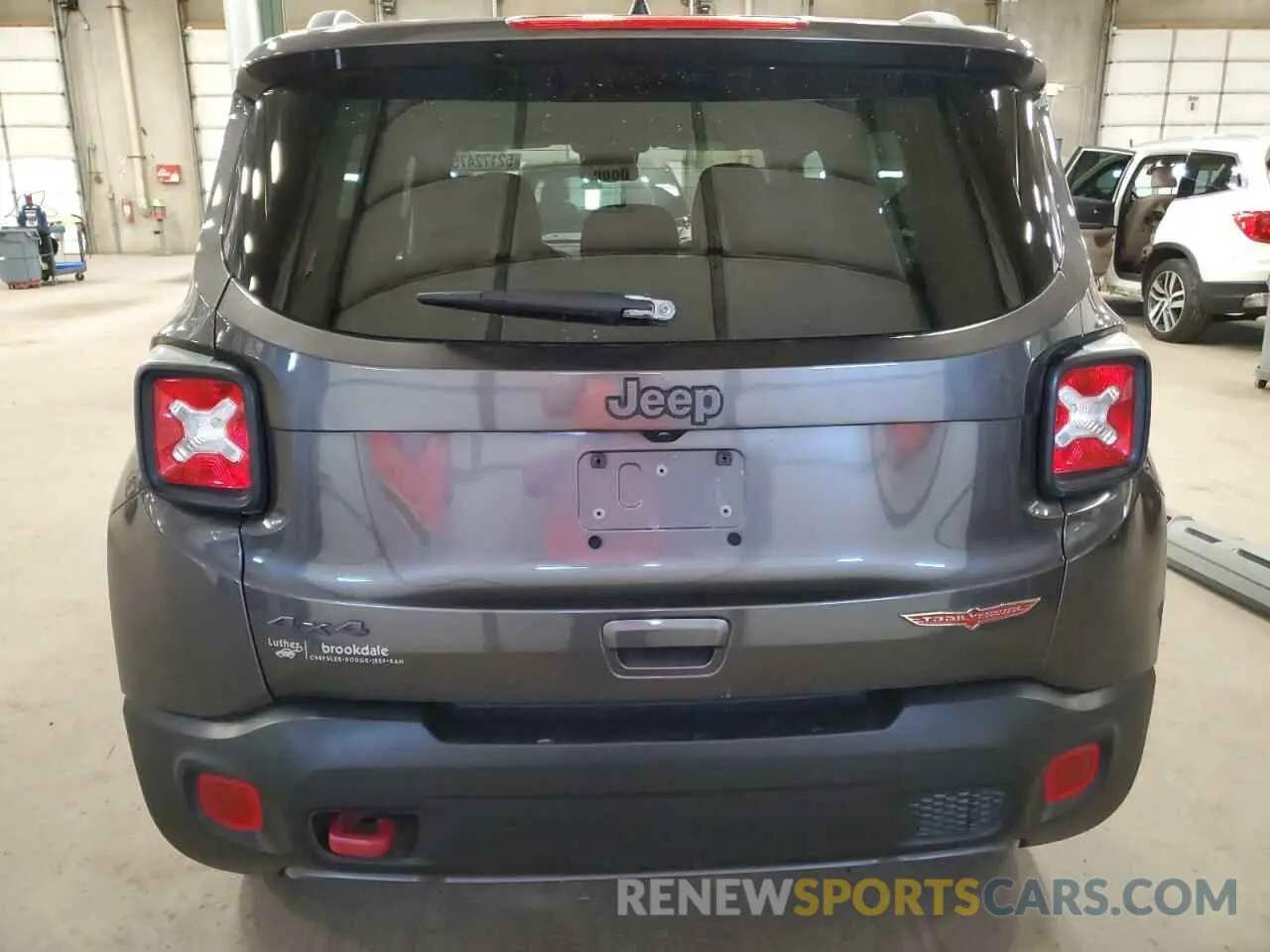 6 Photograph of a damaged car ZACNJDC1XMPM92810 JEEP RENEGADE 2021