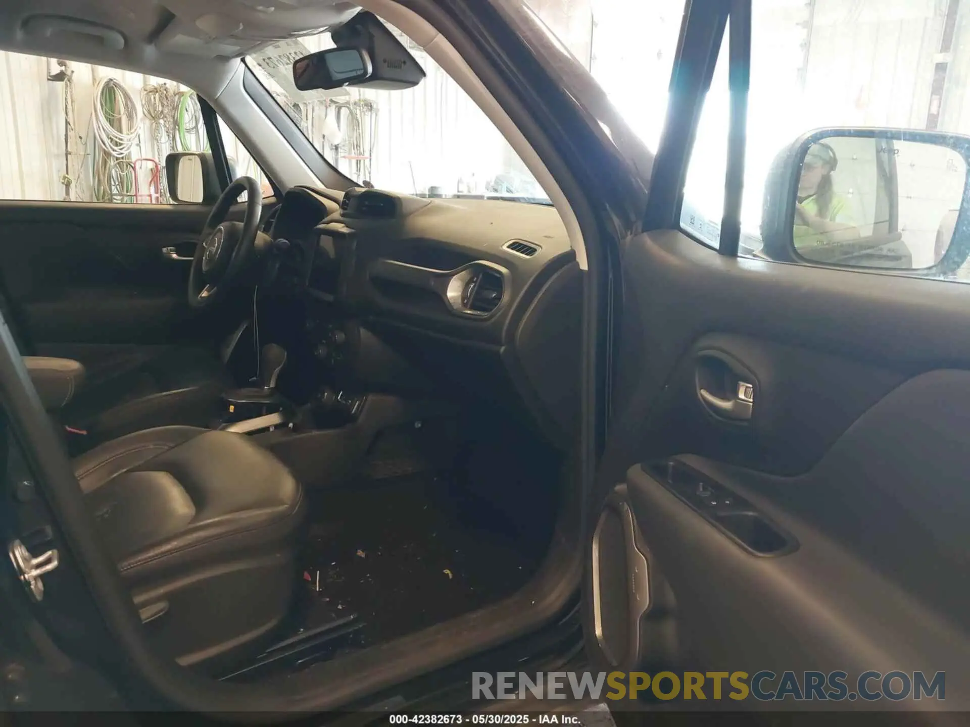 5 Photograph of a damaged car ZACNJDD11MPM36656 JEEP RENEGADE 2021