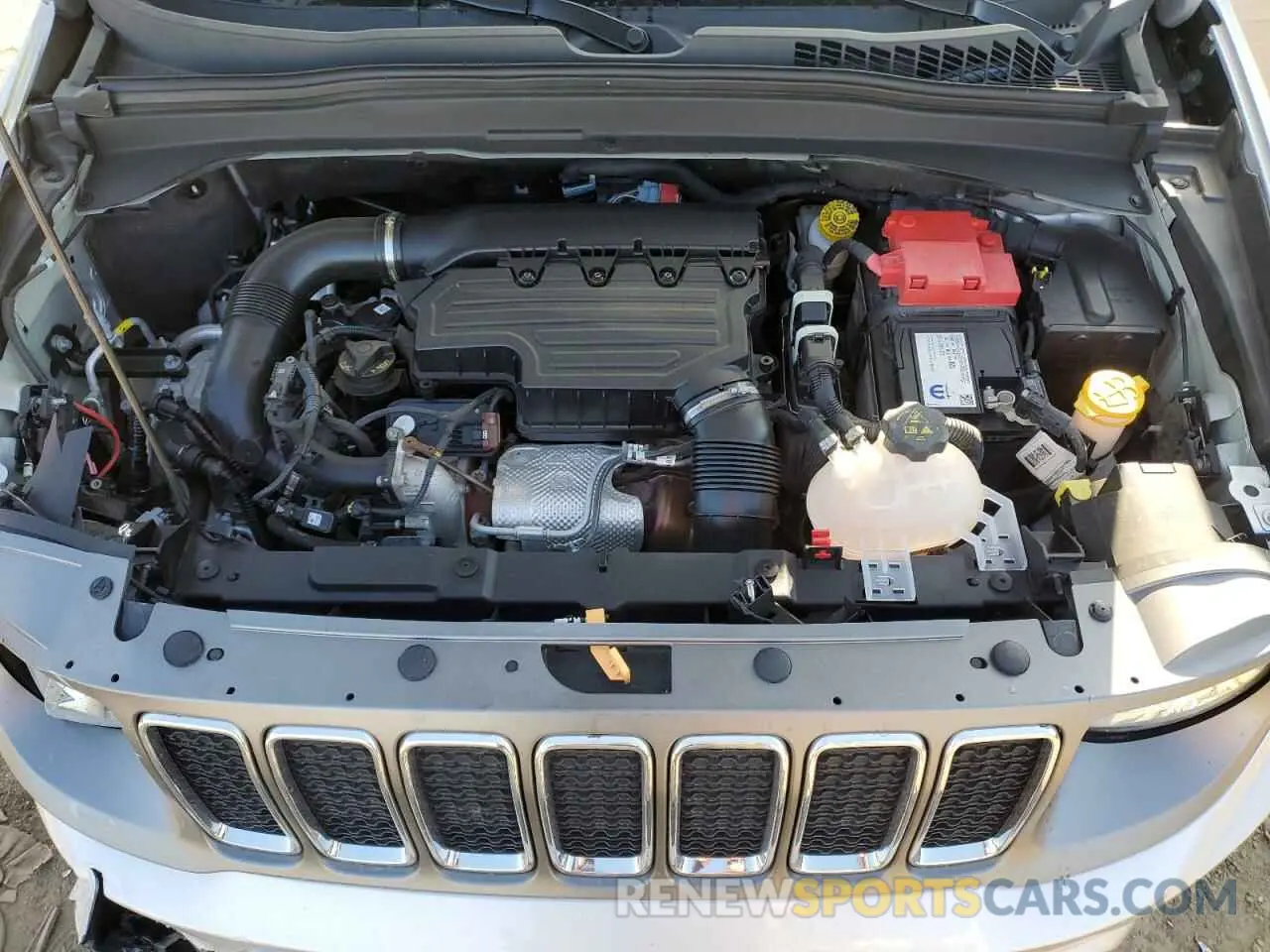 13 Photograph of a damaged car ZACNJDD14MPN35567 JEEP RENEGADE 2021