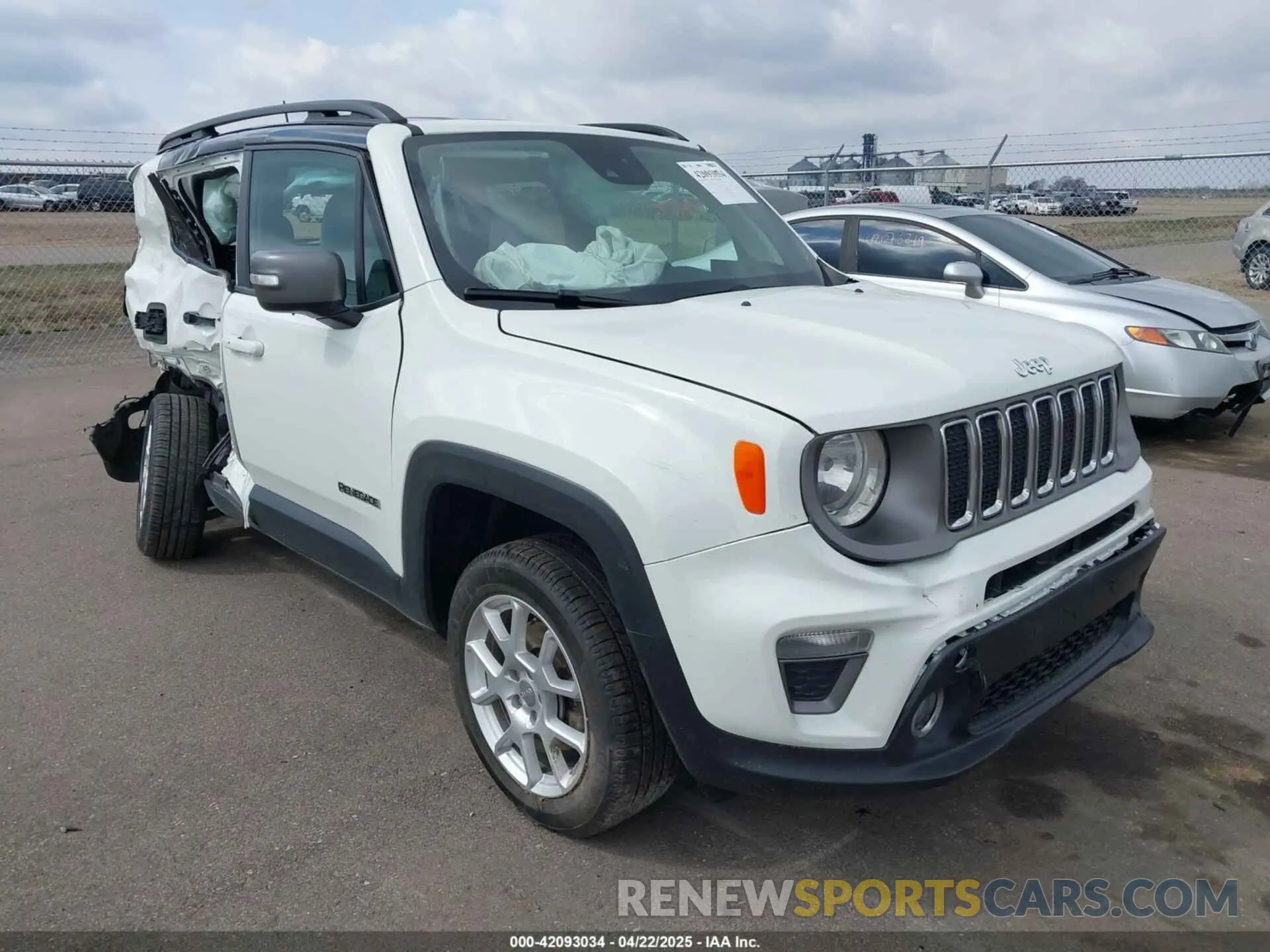 1 Photograph of a damaged car ZACNJDD15MPM49765 JEEP RENEGADE 2021