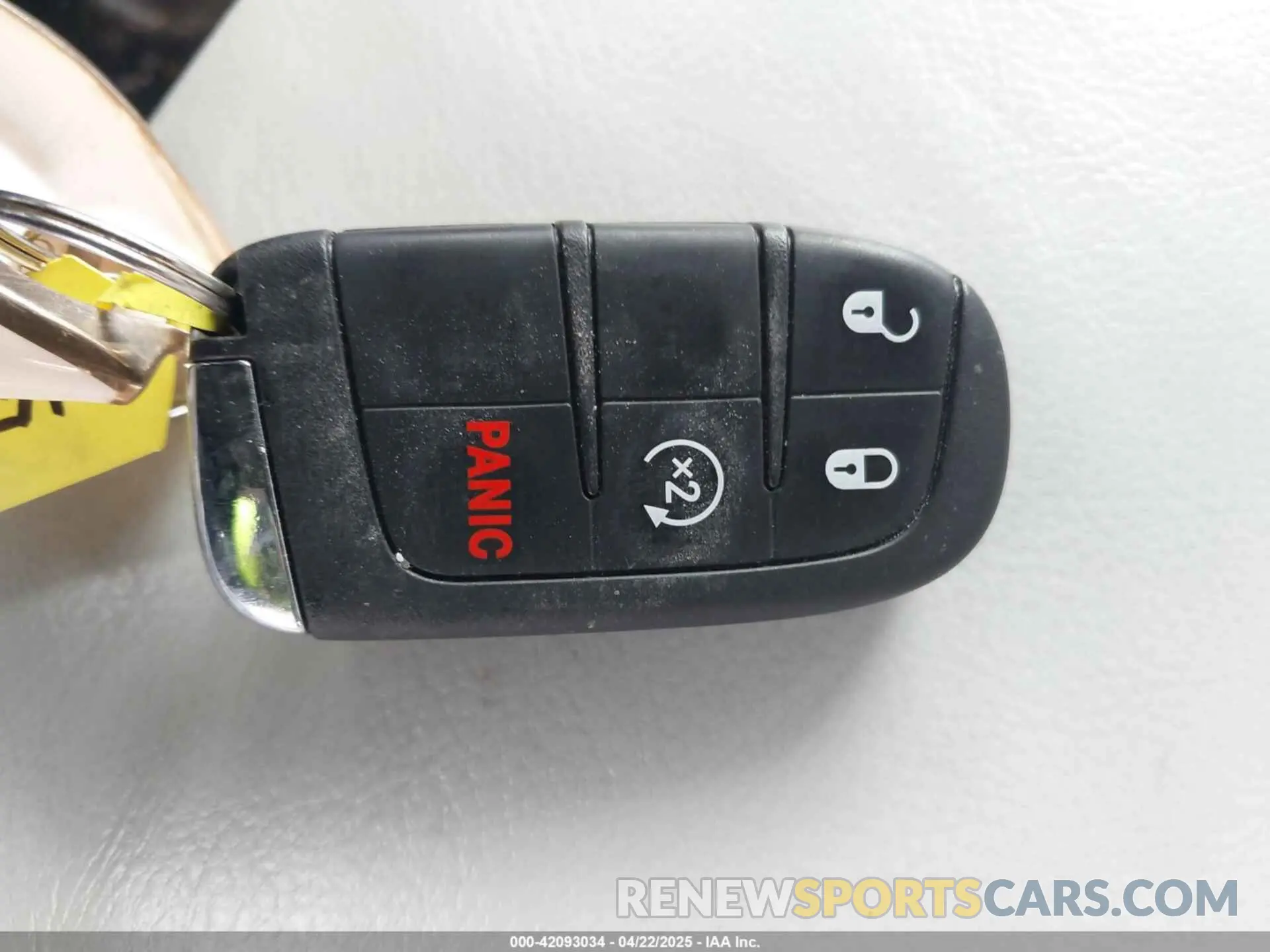 11 Photograph of a damaged car ZACNJDD15MPM49765 JEEP RENEGADE 2021