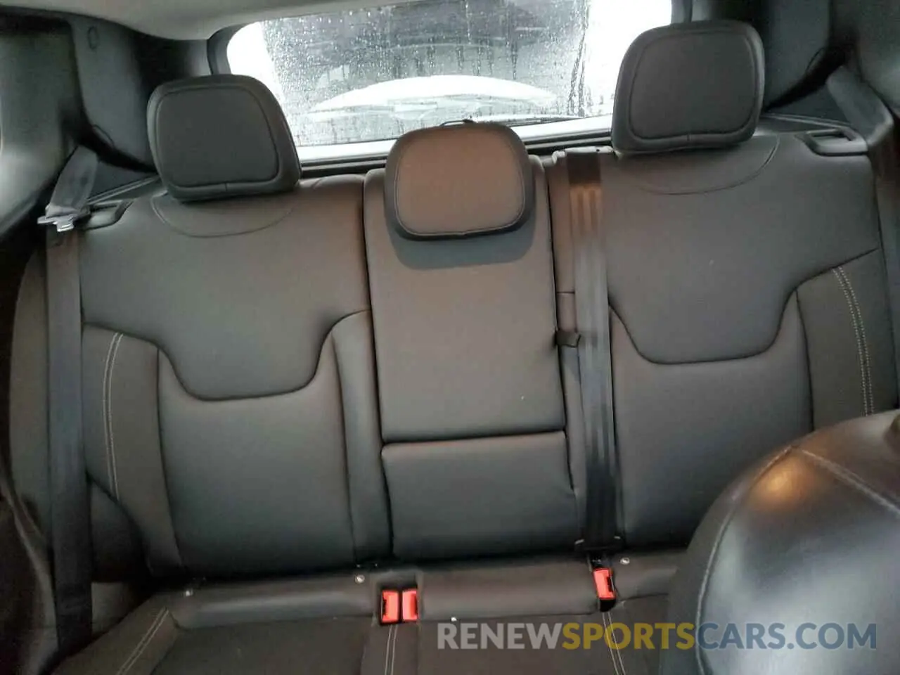 10 Photograph of a damaged car ZACNJDD18MPM63904 JEEP RENEGADE 2021