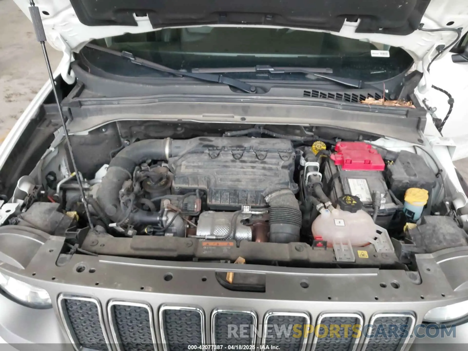 10 Photograph of a damaged car ZACNJDD19MPM21287 JEEP RENEGADE 2021