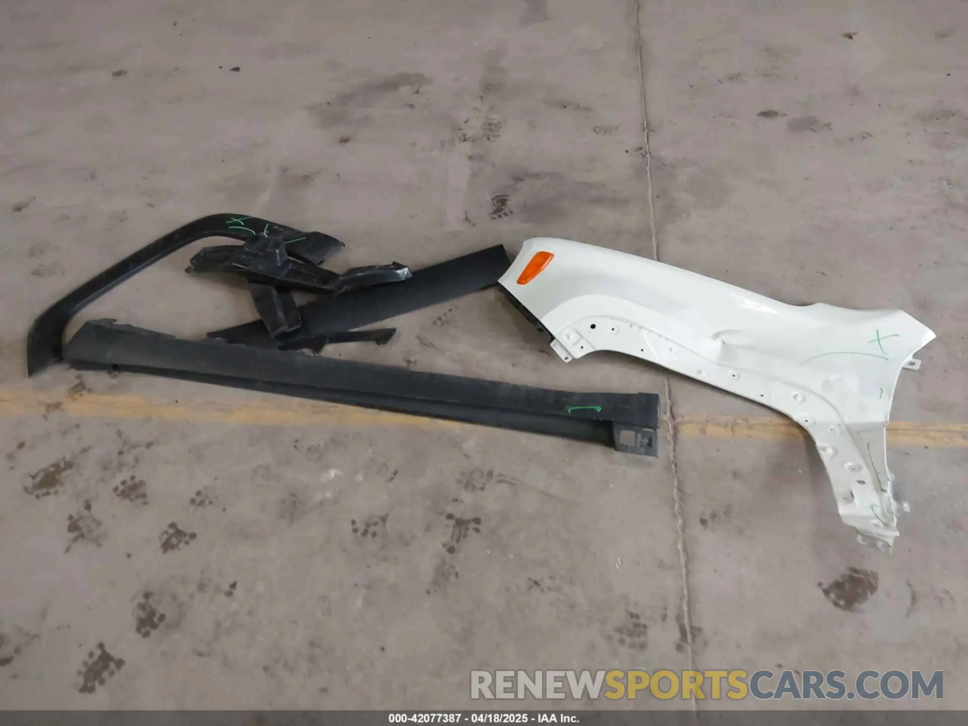 12 Photograph of a damaged car ZACNJDD19MPM21287 JEEP RENEGADE 2021