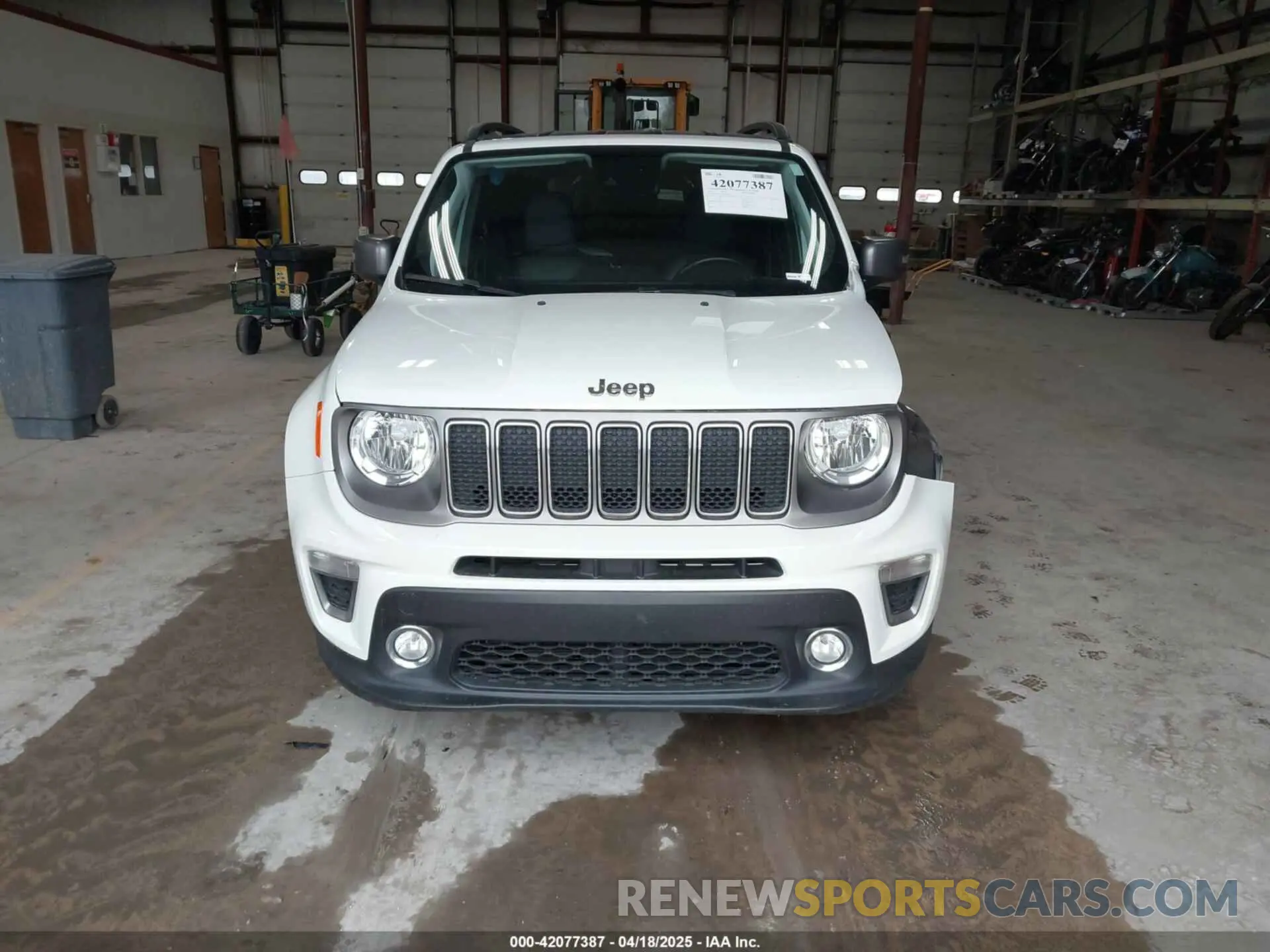 13 Photograph of a damaged car ZACNJDD19MPM21287 JEEP RENEGADE 2021