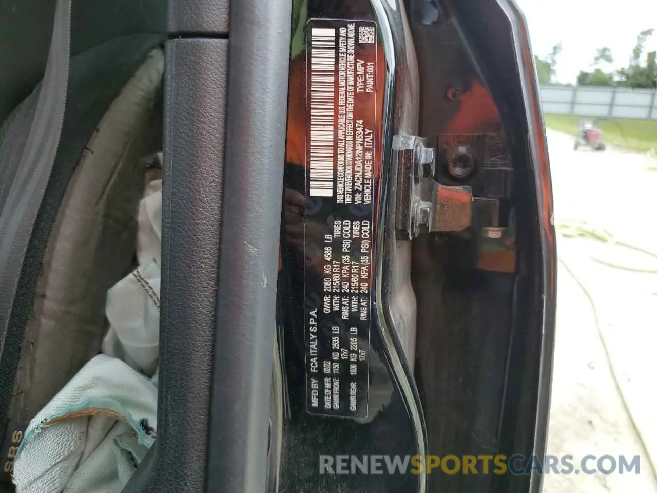 13 Photograph of a damaged car ZACNJDA12NPN53474 JEEP RENEGADE 2022