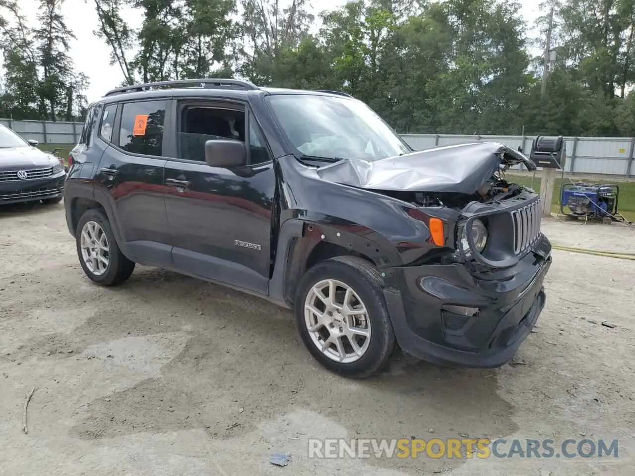 4 Photograph of a damaged car ZACNJDA12NPN53474 JEEP RENEGADE 2022