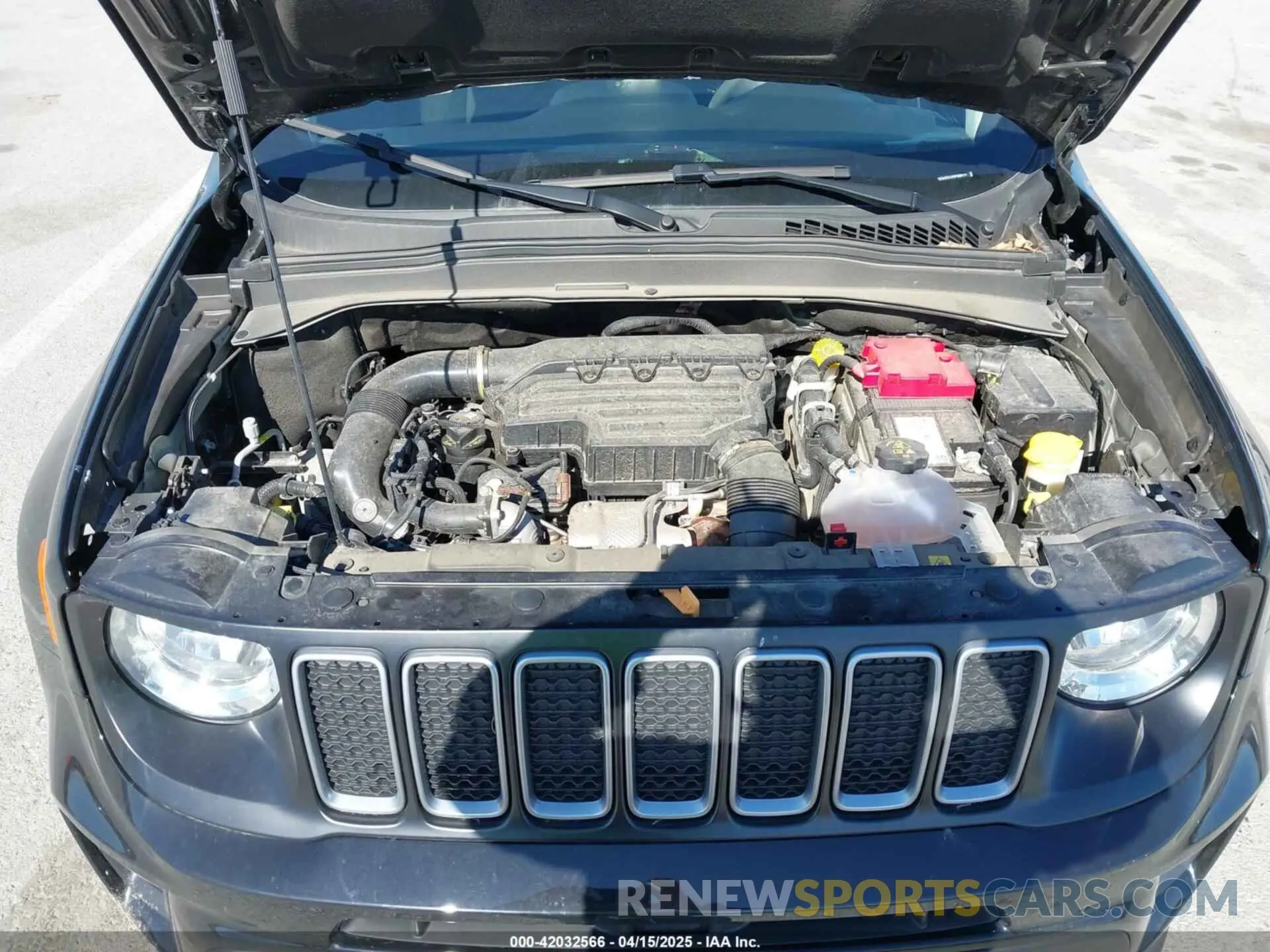 10 Photograph of a damaged car ZACNJDA12NPN69111 JEEP RENEGADE 2022