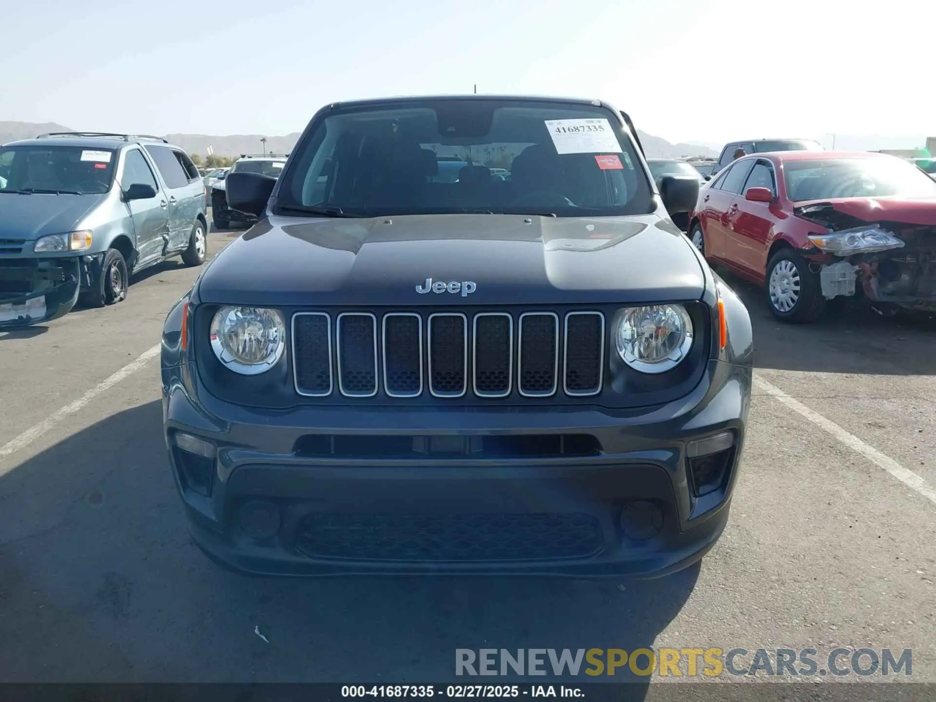 12 Photograph of a damaged car ZACNJDA13NPN99458 JEEP RENEGADE 2022