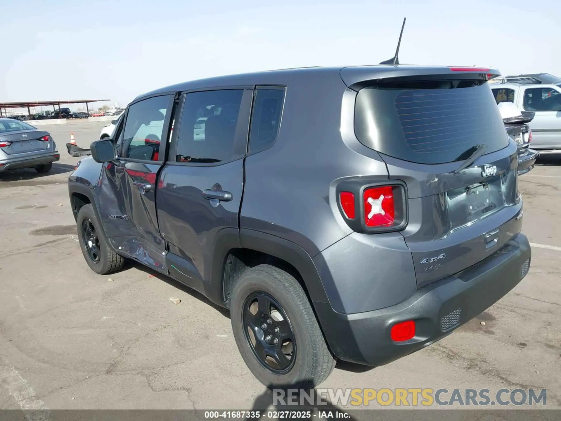3 Photograph of a damaged car ZACNJDA13NPN99458 JEEP RENEGADE 2022