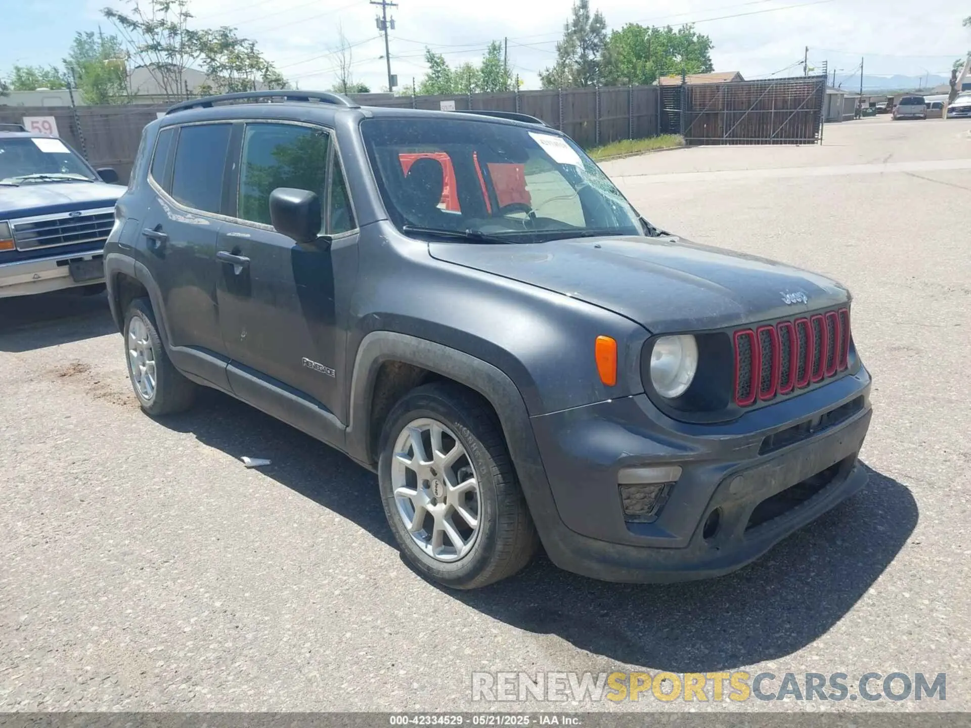 1 Photograph of a damaged car ZACNJDA14NPN81017 JEEP RENEGADE 2022