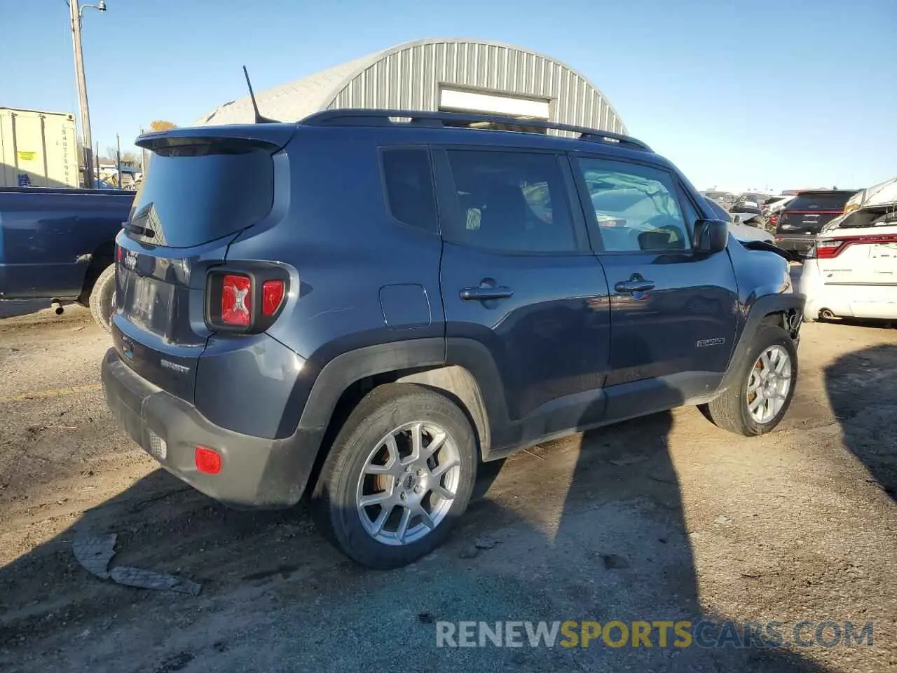 3 Photograph of a damaged car ZACNJDA15NPN60578 JEEP RENEGADE 2022