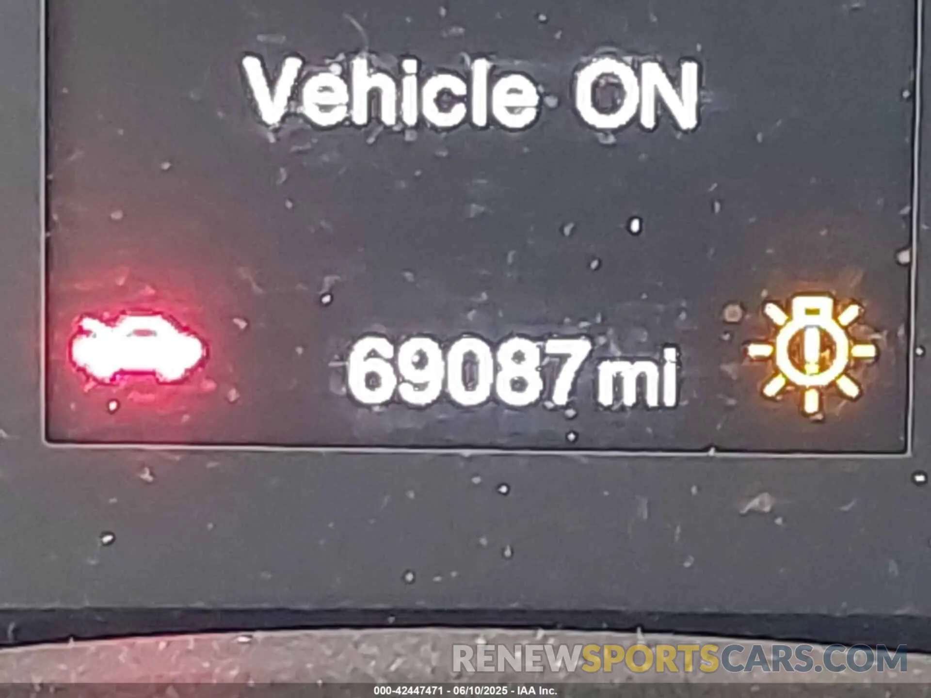 16 Photograph of a damaged car ZACNJDA17NPN50764 JEEP RENEGADE 2022