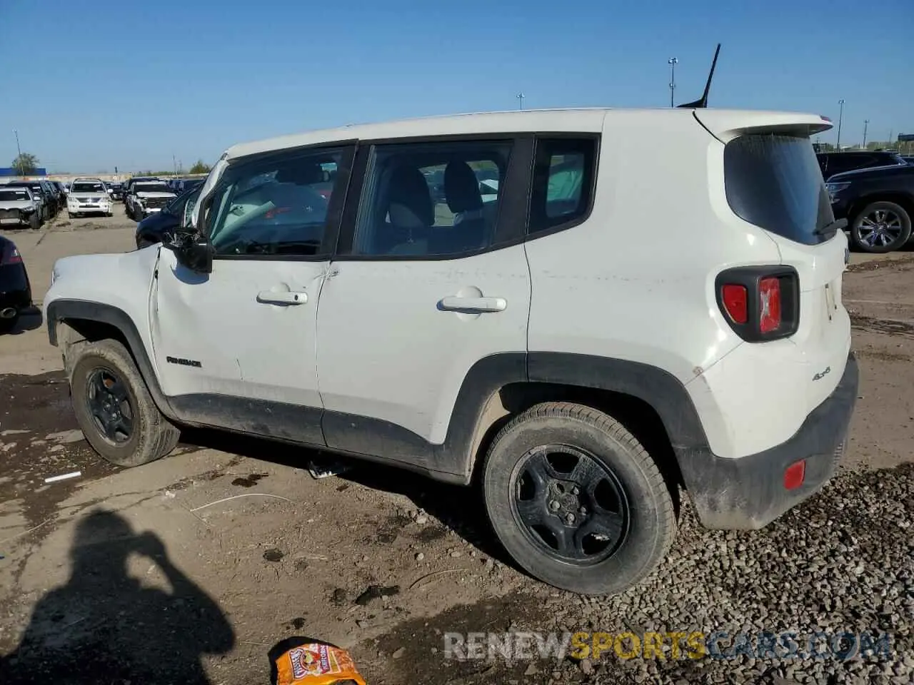 2 Photograph of a damaged car ZACNJDA18NPN65080 JEEP RENEGADE 2022