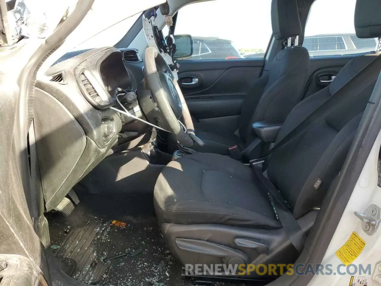 7 Photograph of a damaged car ZACNJDA18NPN65080 JEEP RENEGADE 2022