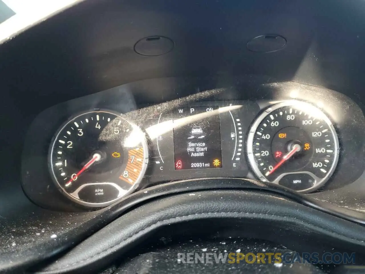 9 Photograph of a damaged car ZACNJDA18NPN65080 JEEP RENEGADE 2022