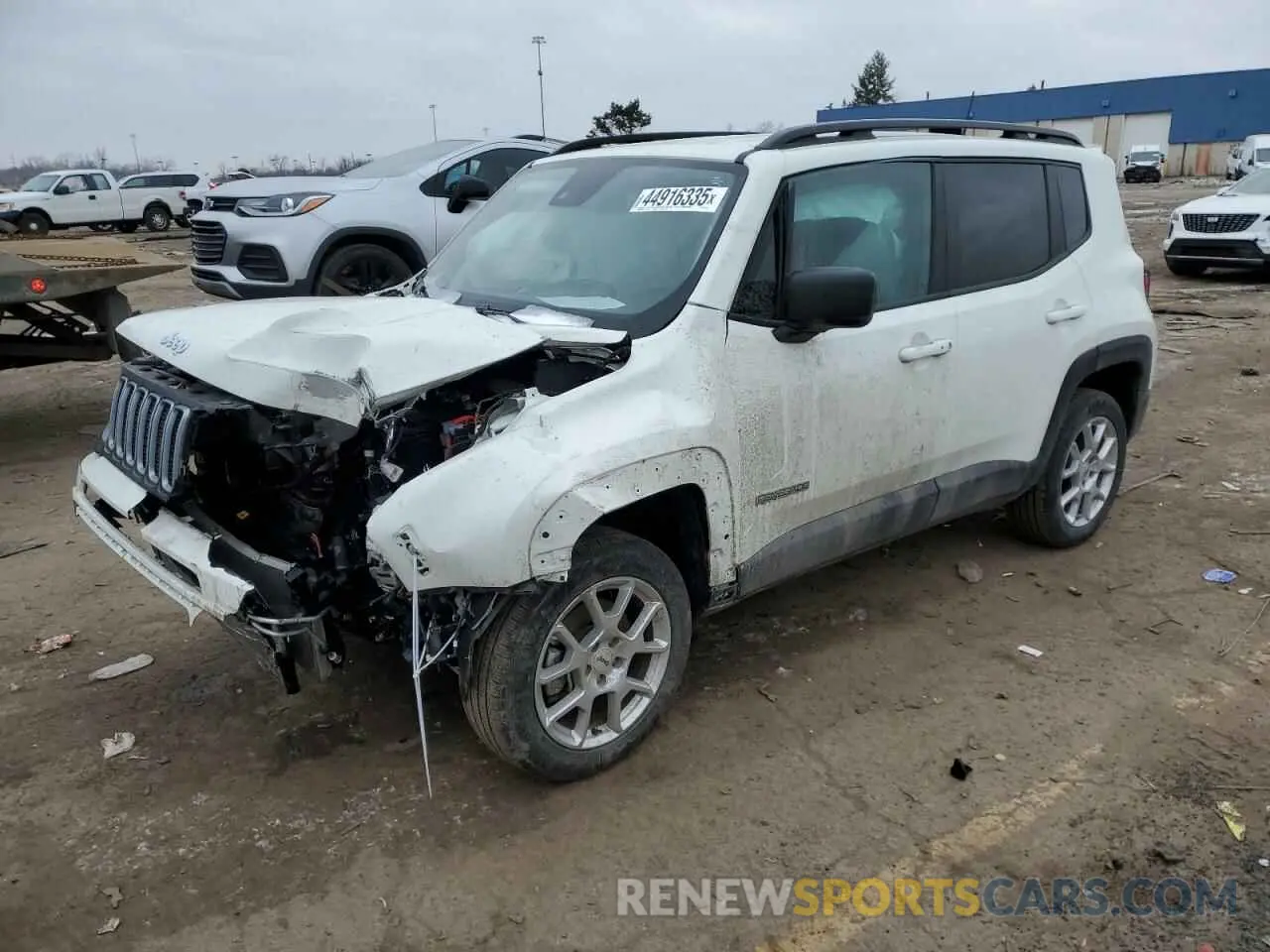 1 Photograph of a damaged car ZACNJDB10NPN90182 JEEP RENEGADE 2022