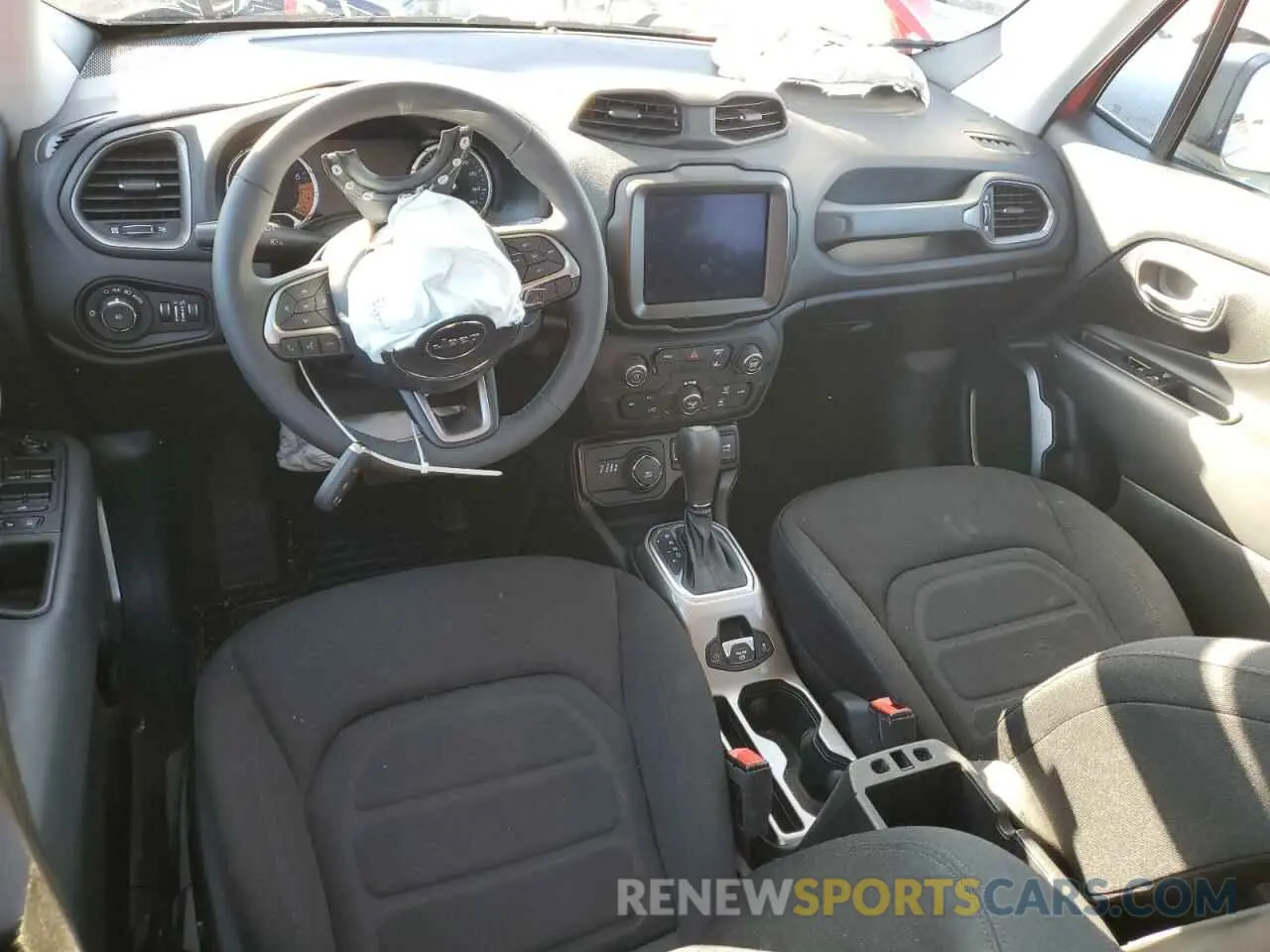 8 Photograph of a damaged car ZACNJDB11NPN47969 JEEP RENEGADE 2022