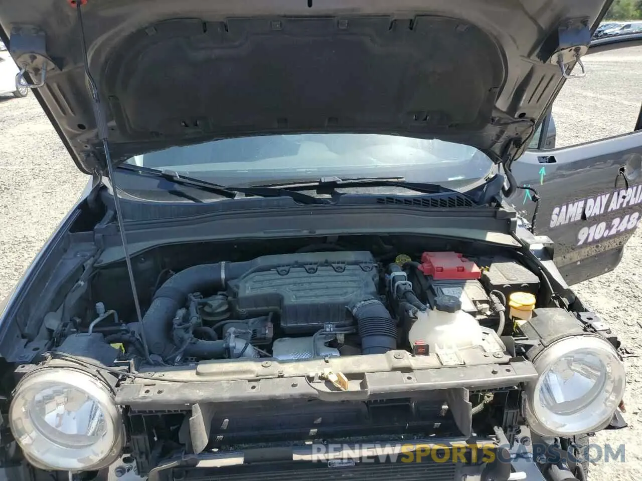 12 Photograph of a damaged car ZACNJDB11NPN60155 JEEP RENEGADE 2022