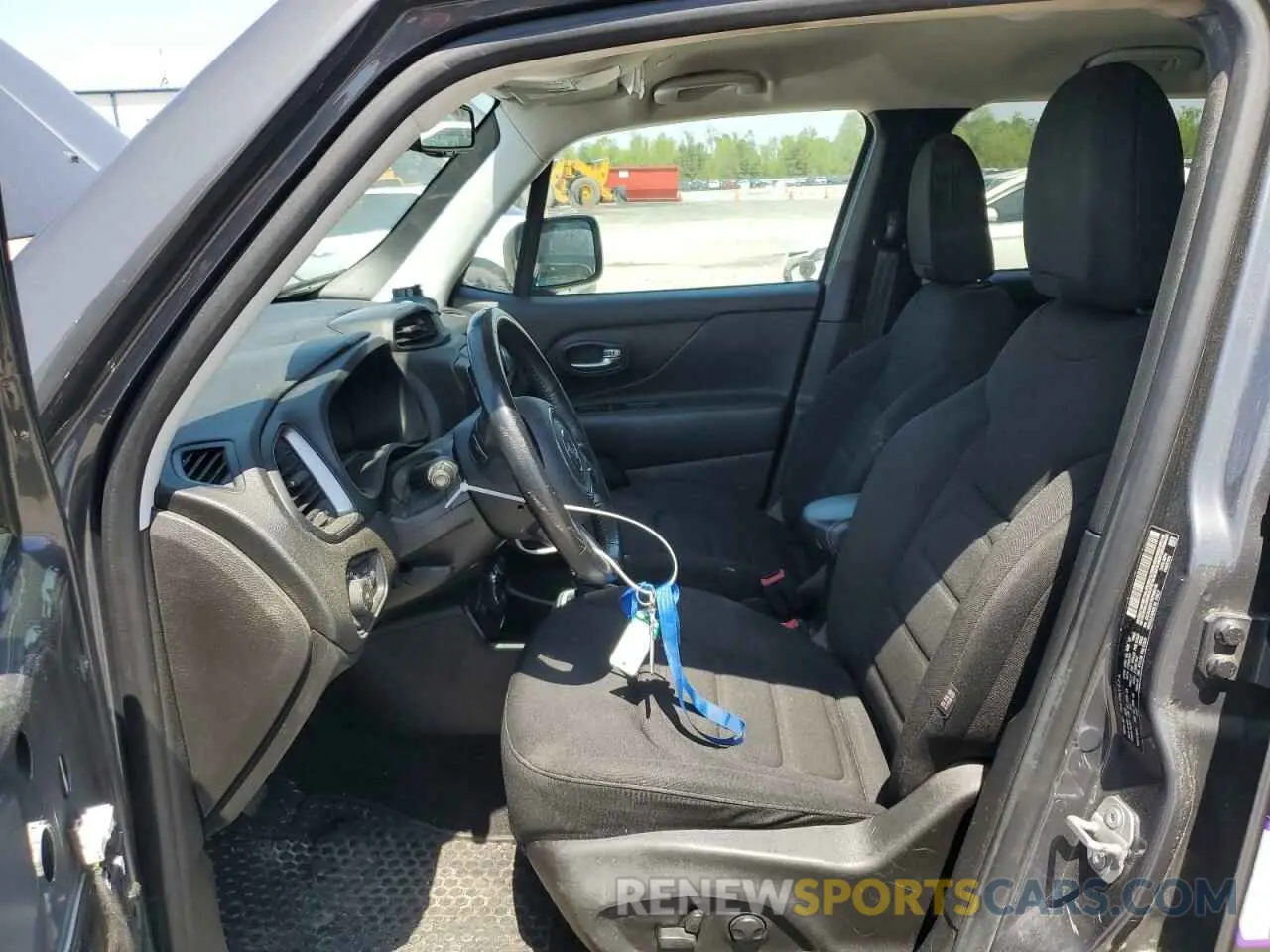 7 Photograph of a damaged car ZACNJDB11NPN60155 JEEP RENEGADE 2022