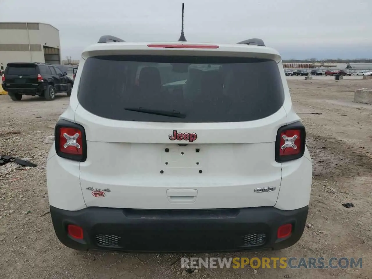 6 Photograph of a damaged car ZACNJDB11NPN84052 JEEP RENEGADE 2022