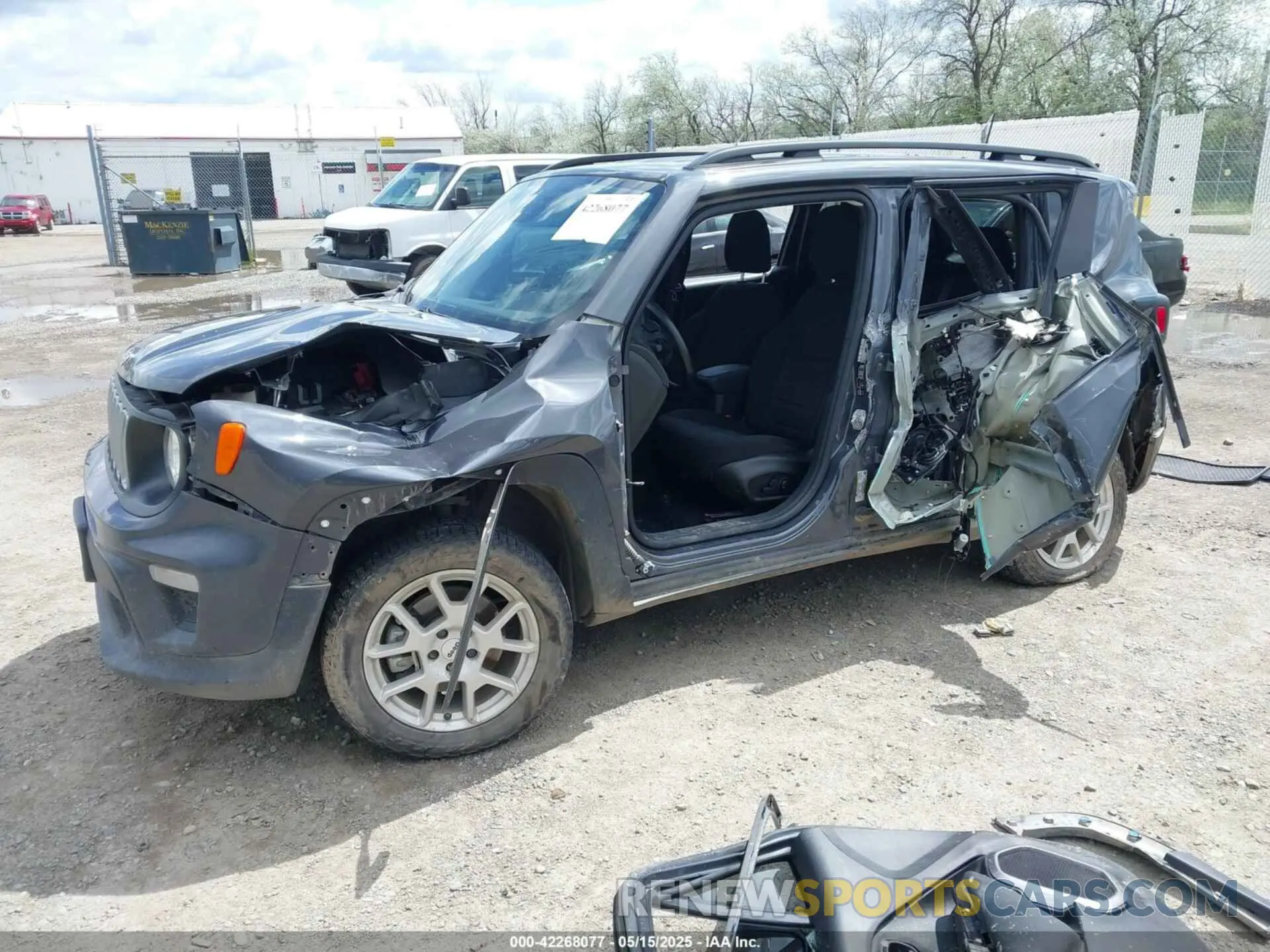 2 Photograph of a damaged car ZACNJDB12NPN61220 JEEP RENEGADE 2022