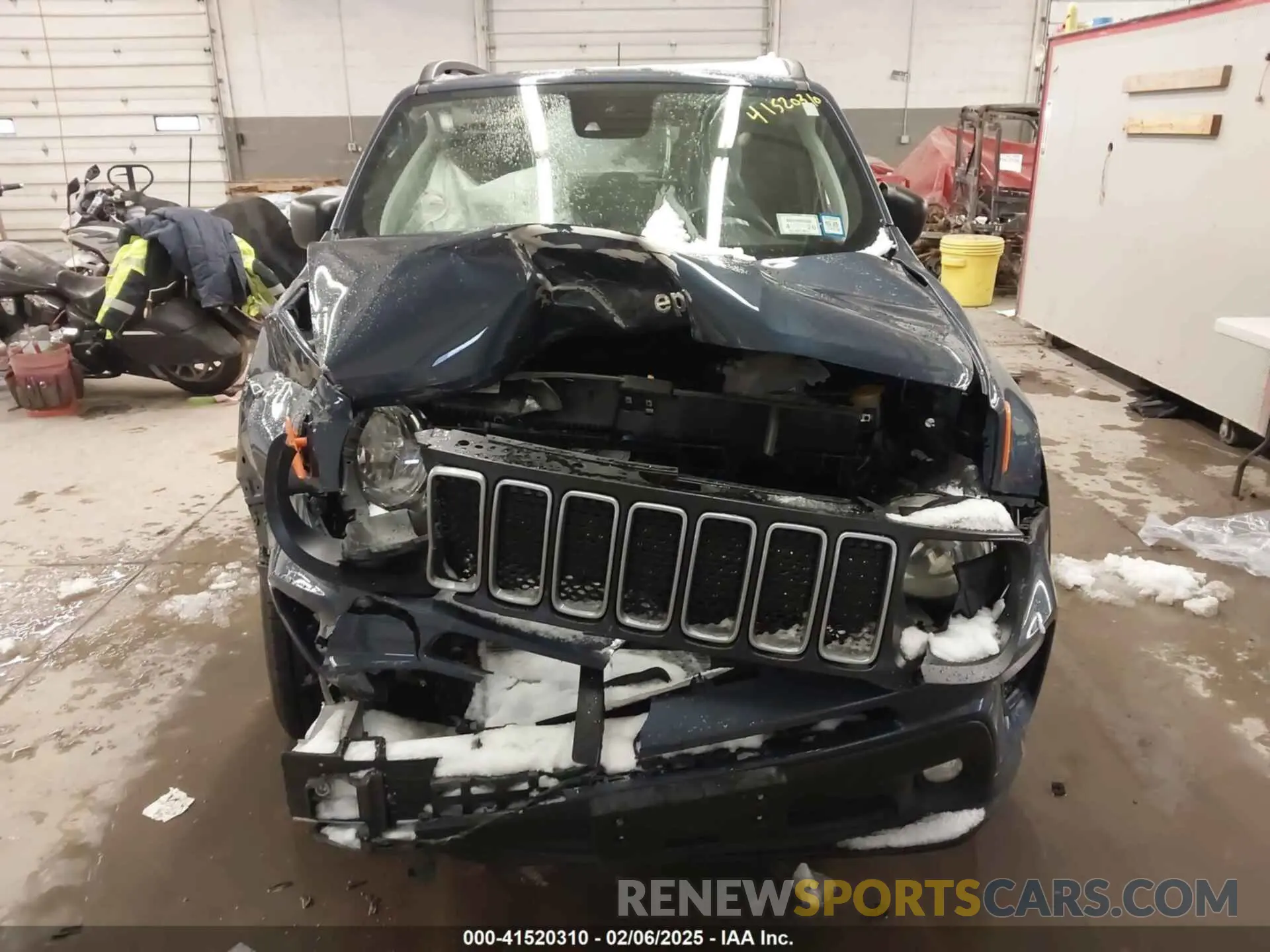 11 Photograph of a damaged car ZACNJDB12NPN90071 JEEP RENEGADE 2022