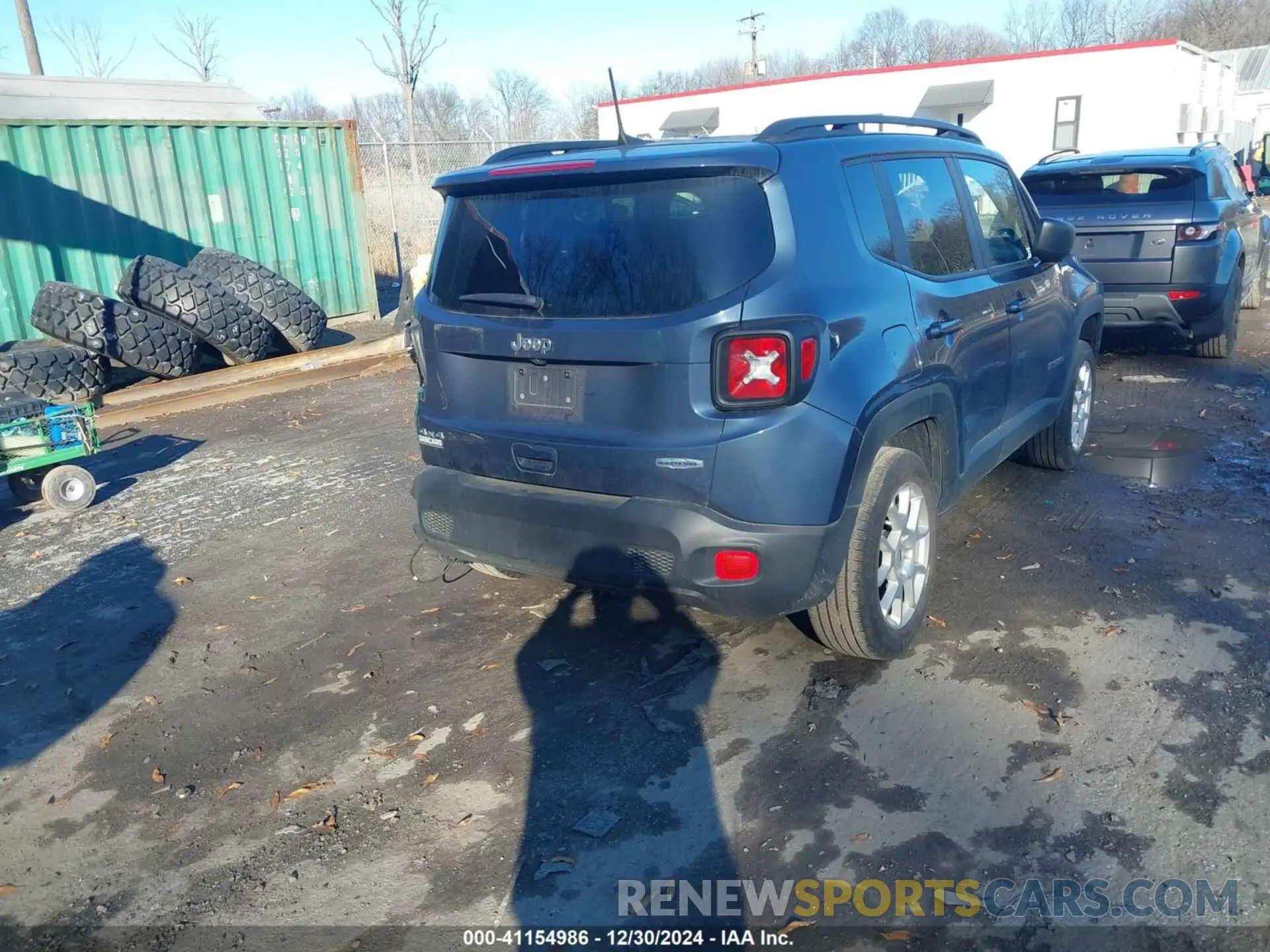 4 Photograph of a damaged car ZACNJDB13NPN78706 JEEP RENEGADE 2022