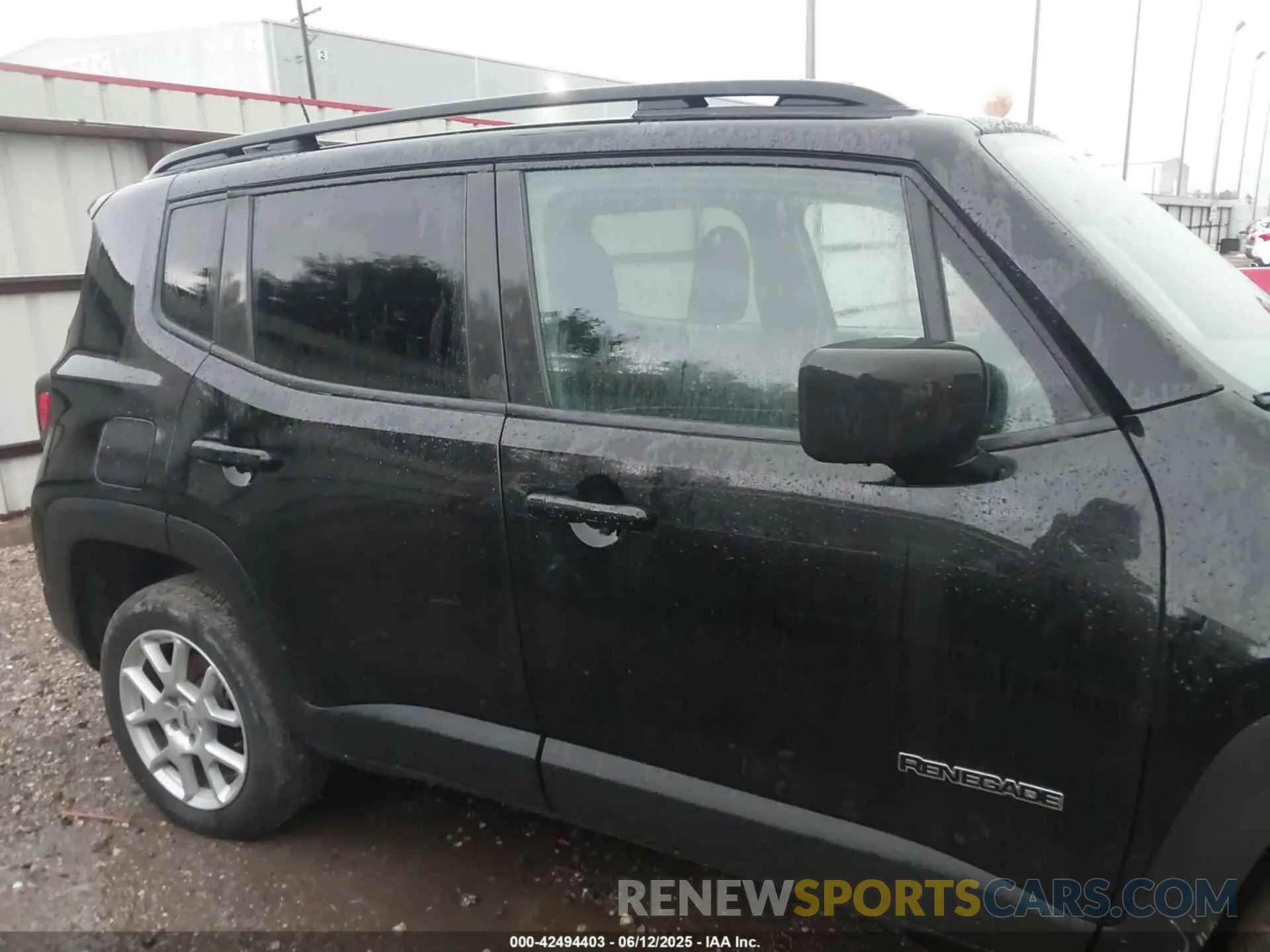 13 Photograph of a damaged car ZACNJDB14NPN48047 JEEP RENEGADE 2022