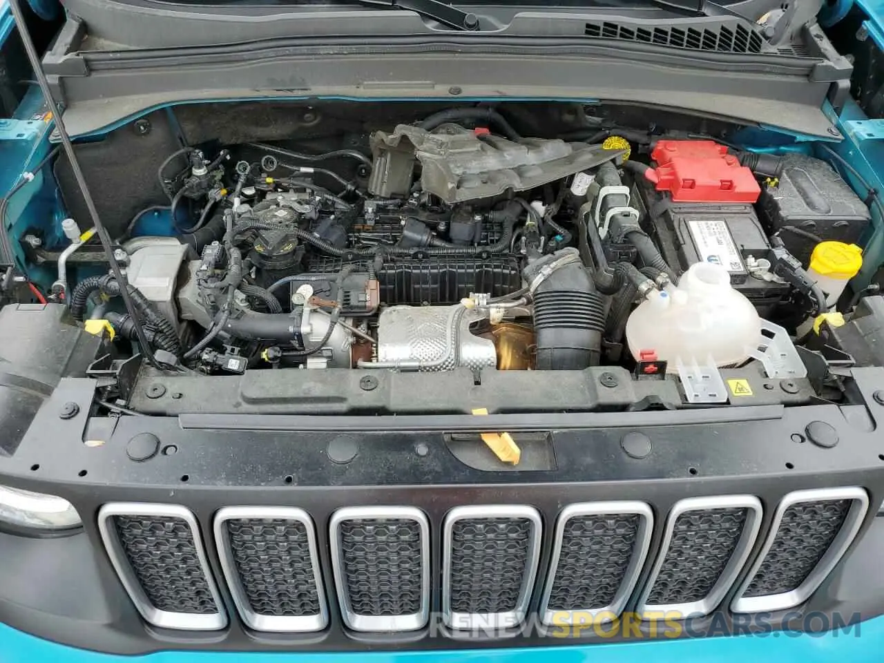 11 Photograph of a damaged car ZACNJDB14NPN73109 JEEP RENEGADE 2022