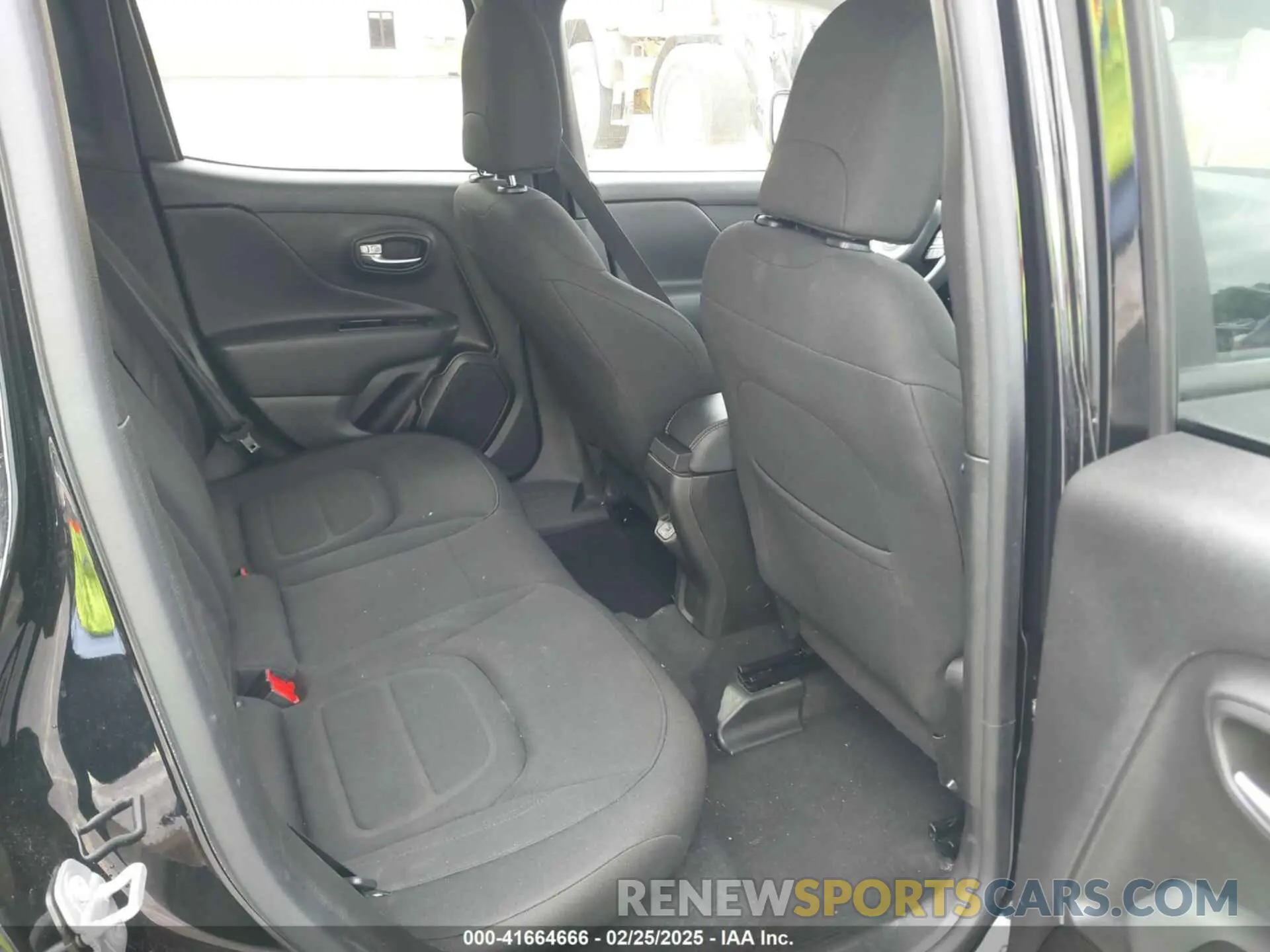 8 Photograph of a damaged car ZACNJDB14NPN83204 JEEP RENEGADE 2022