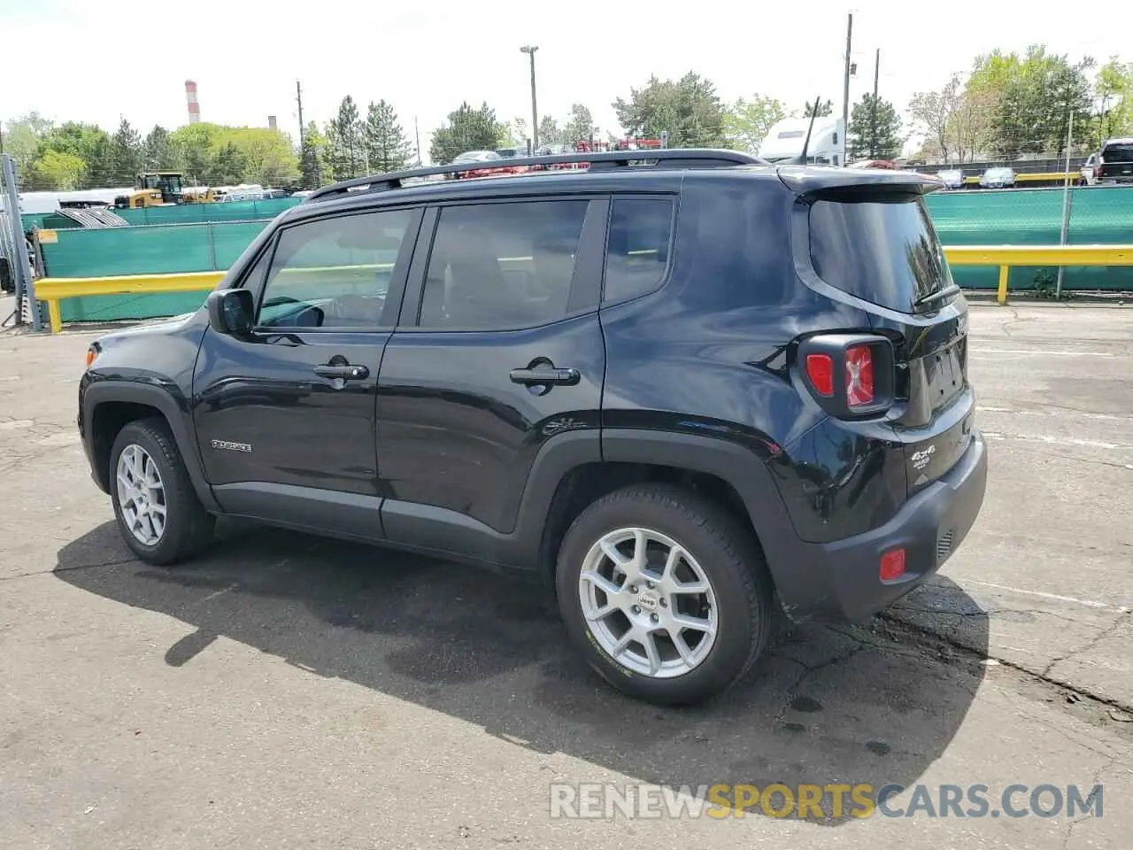 2 Photograph of a damaged car ZACNJDB15NPN71983 JEEP RENEGADE 2022