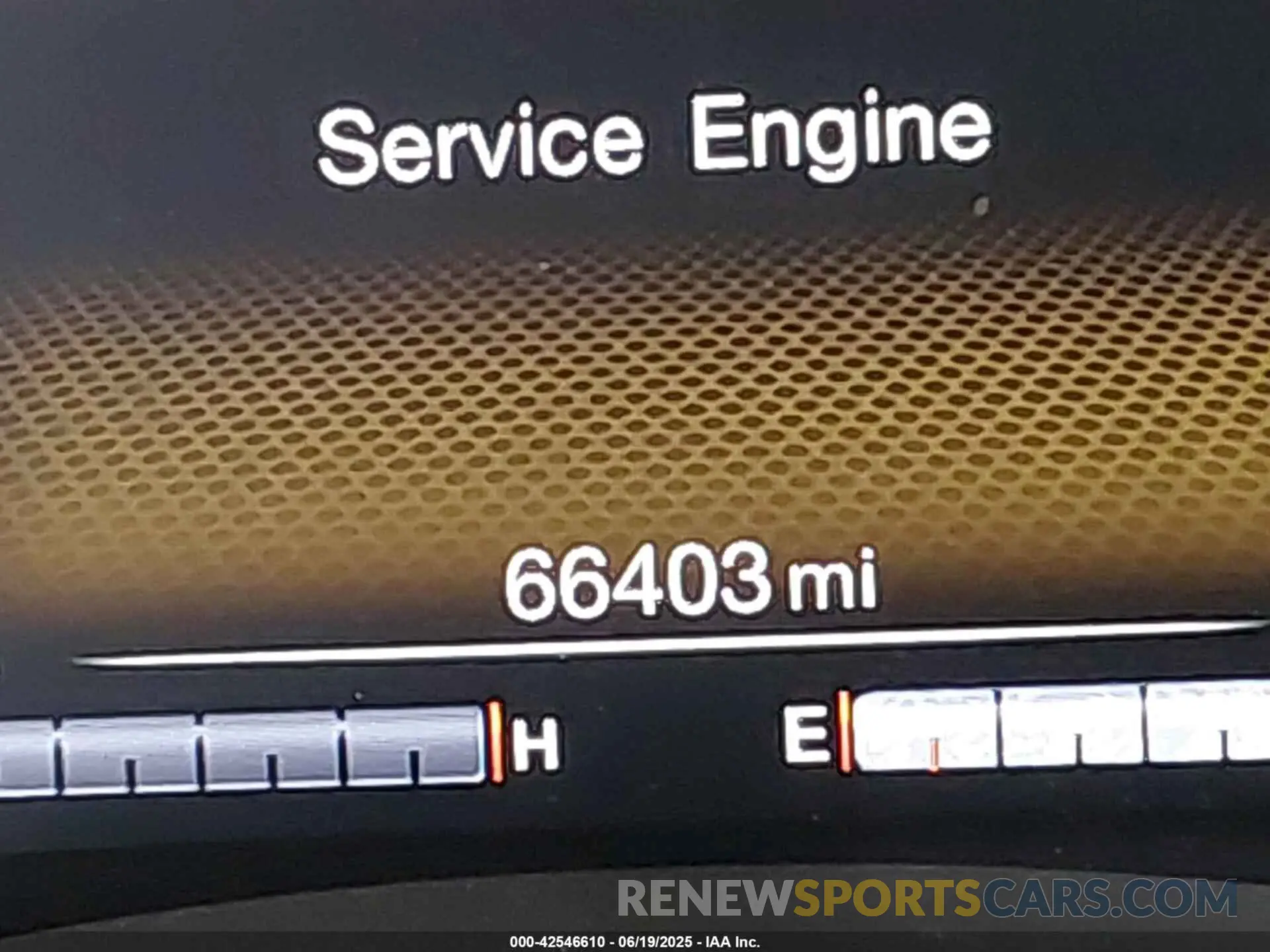 16 Photograph of a damaged car ZACNJDB17NPN57213 JEEP RENEGADE 2022