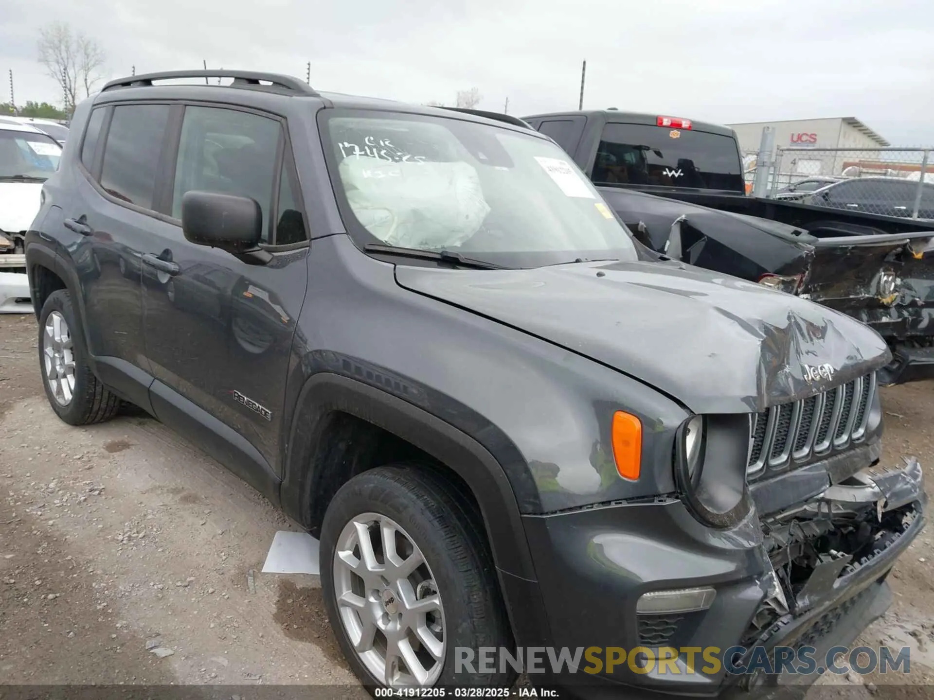 1 Photograph of a damaged car ZACNJDB18NPN80077 JEEP RENEGADE 2022