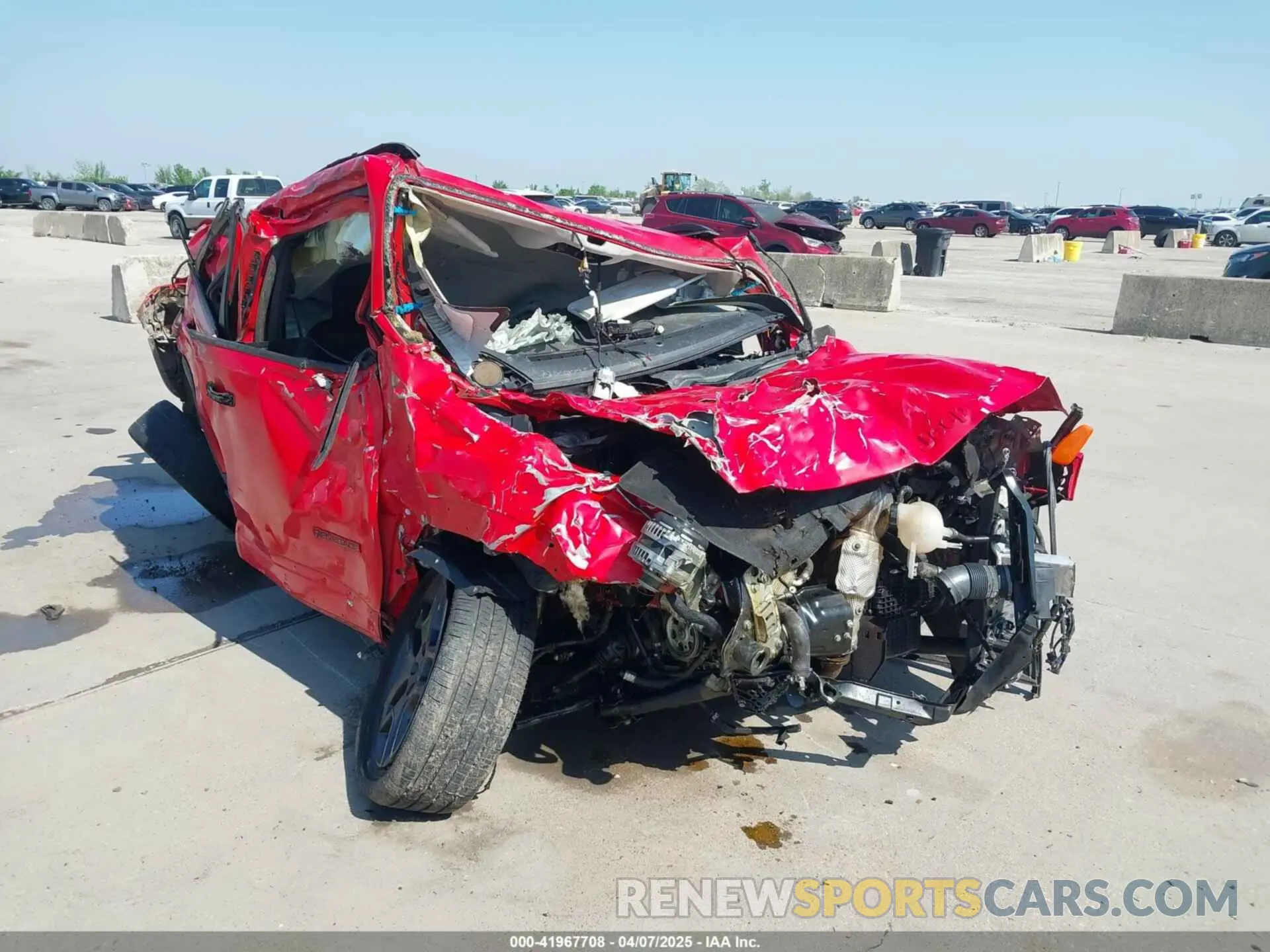 1 Photograph of a damaged car ZACNJDB18NPN89135 JEEP RENEGADE 2022