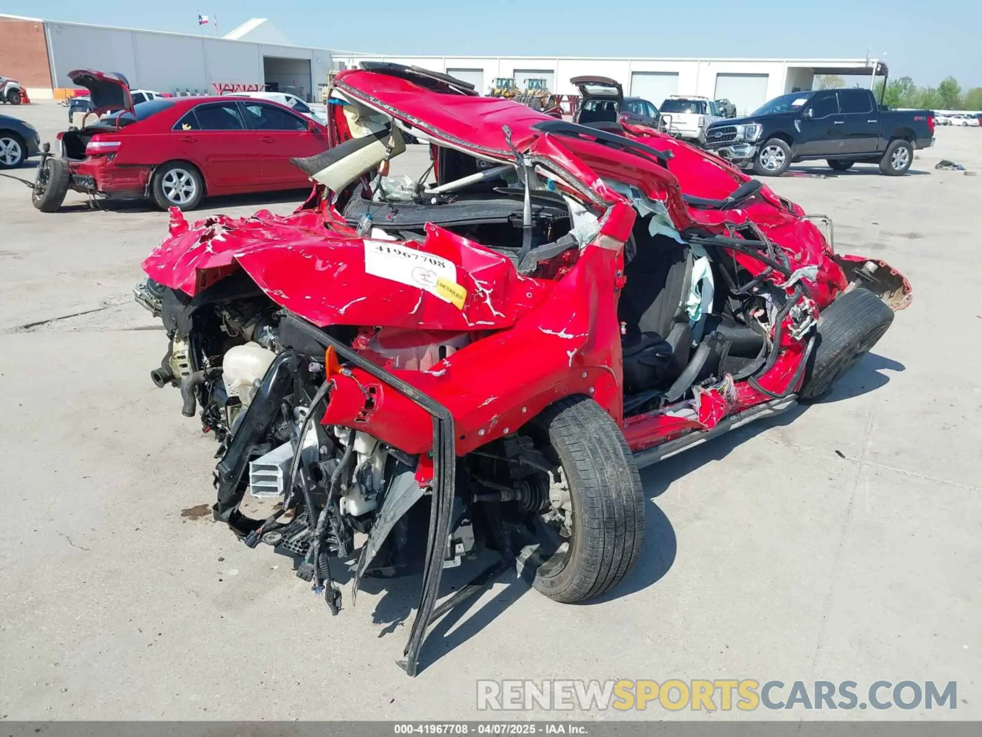 2 Photograph of a damaged car ZACNJDB18NPN89135 JEEP RENEGADE 2022