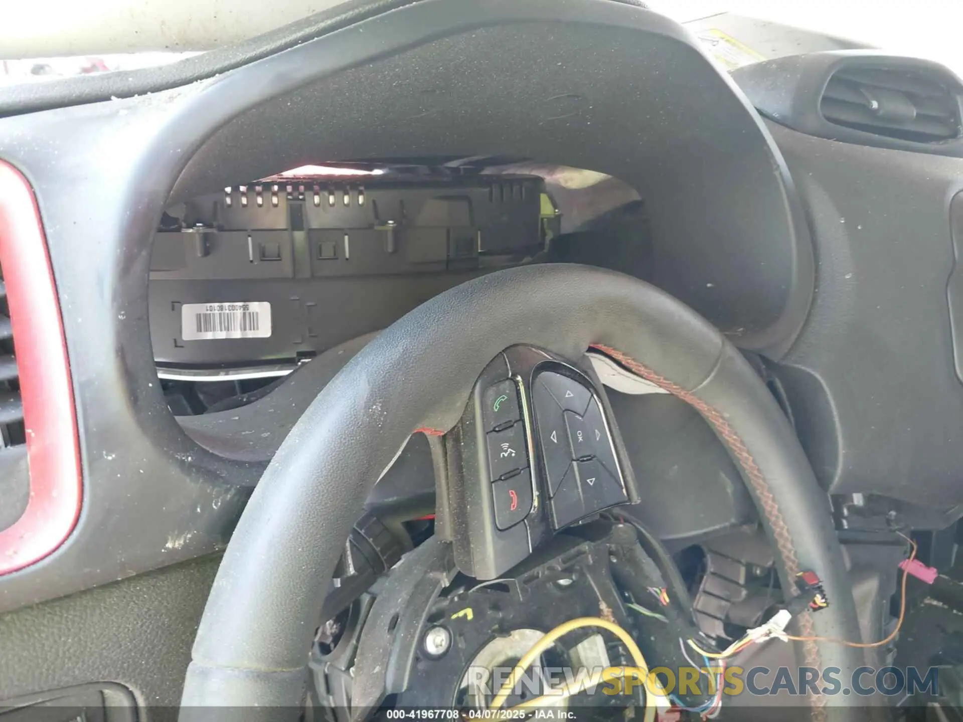 7 Photograph of a damaged car ZACNJDB18NPN89135 JEEP RENEGADE 2022