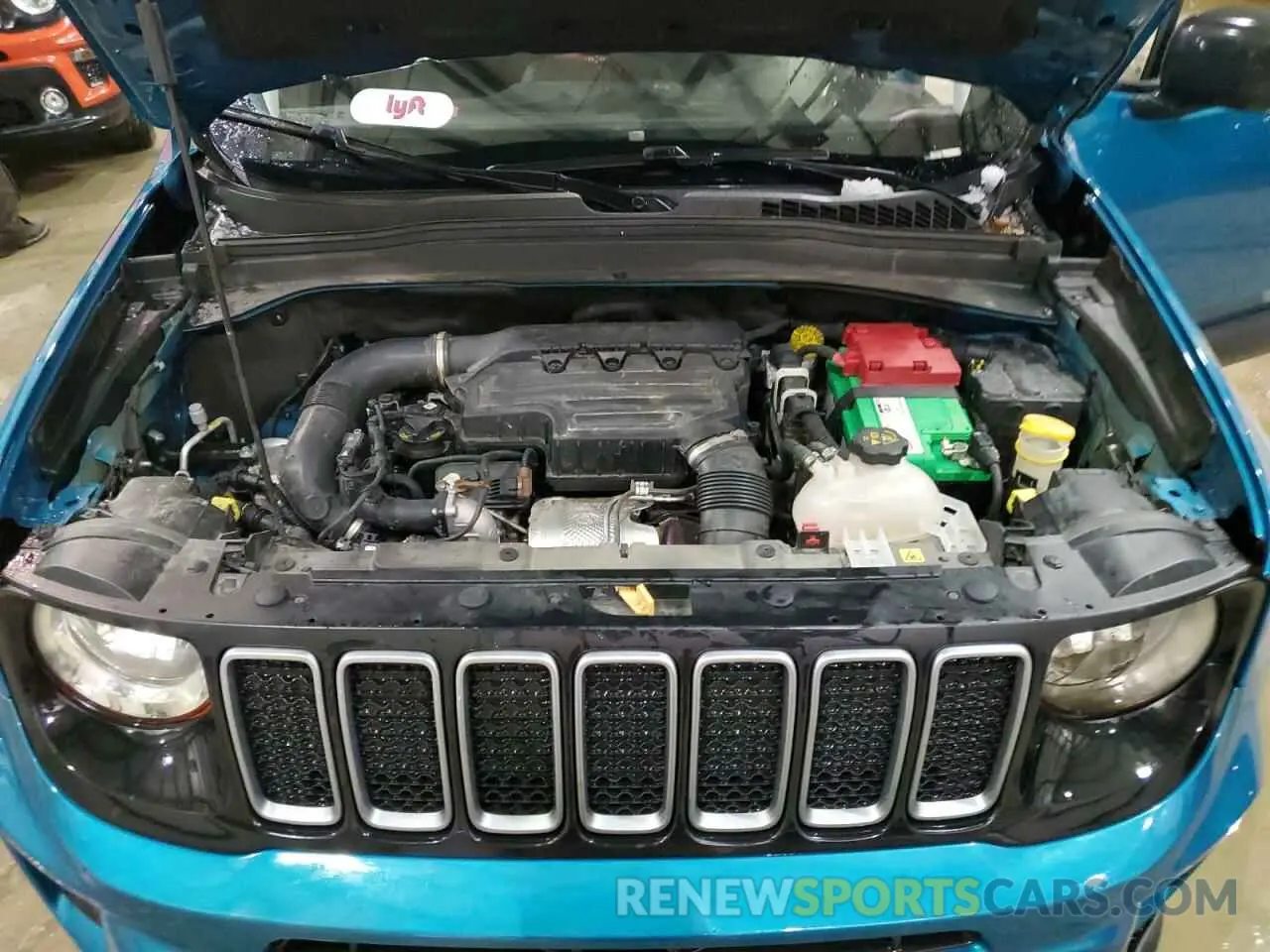 12 Photograph of a damaged car ZACNJDB19NPN50716 JEEP RENEGADE 2022