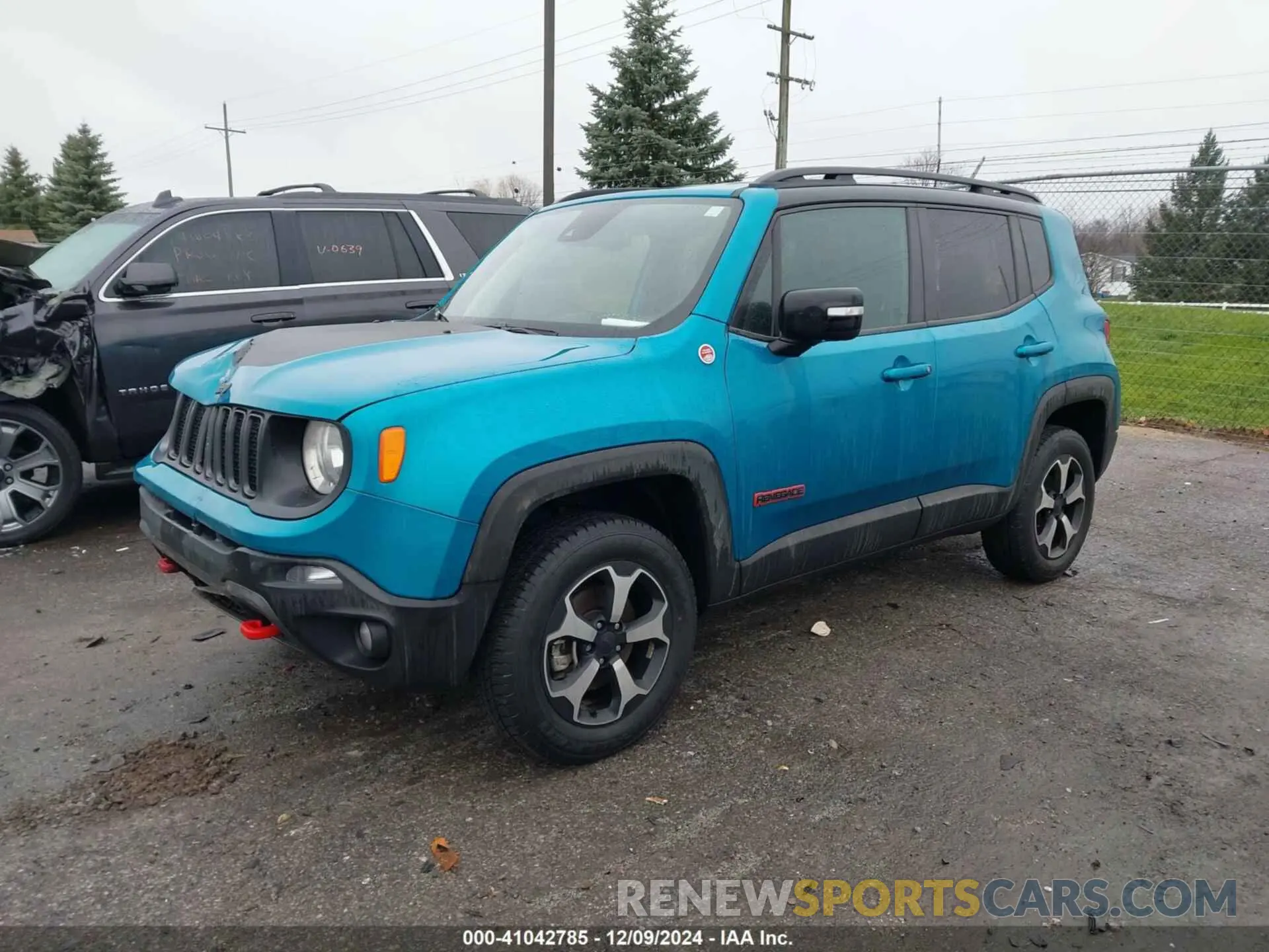 2 Photograph of a damaged car ZACNJDC13NPN57143 JEEP RENEGADE 2022