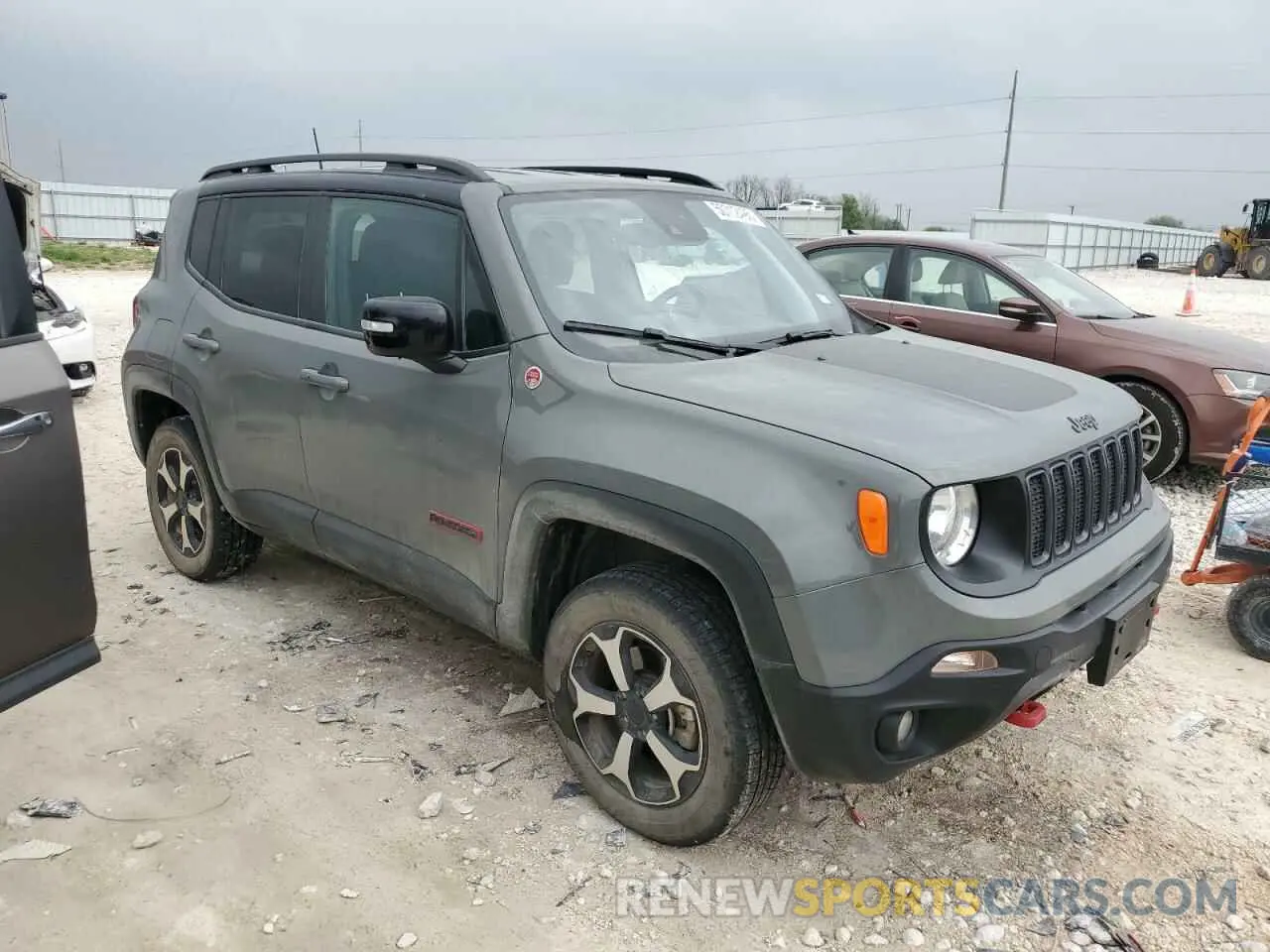 4 Photograph of a damaged car ZACNJDC14NPN63646 JEEP RENEGADE 2022