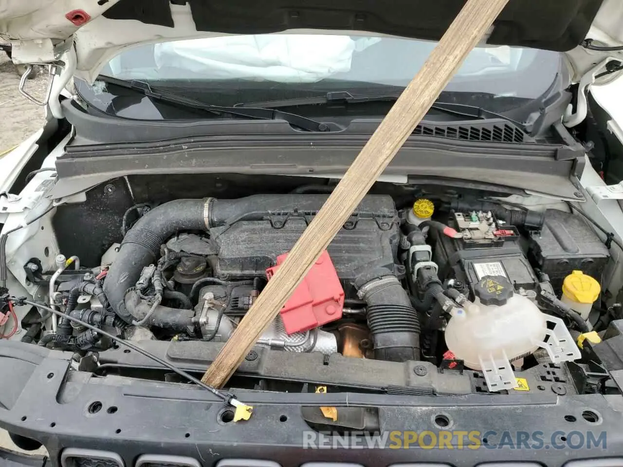 11 Photograph of a damaged car ZACNJDC1XNPN86915 JEEP RENEGADE 2022